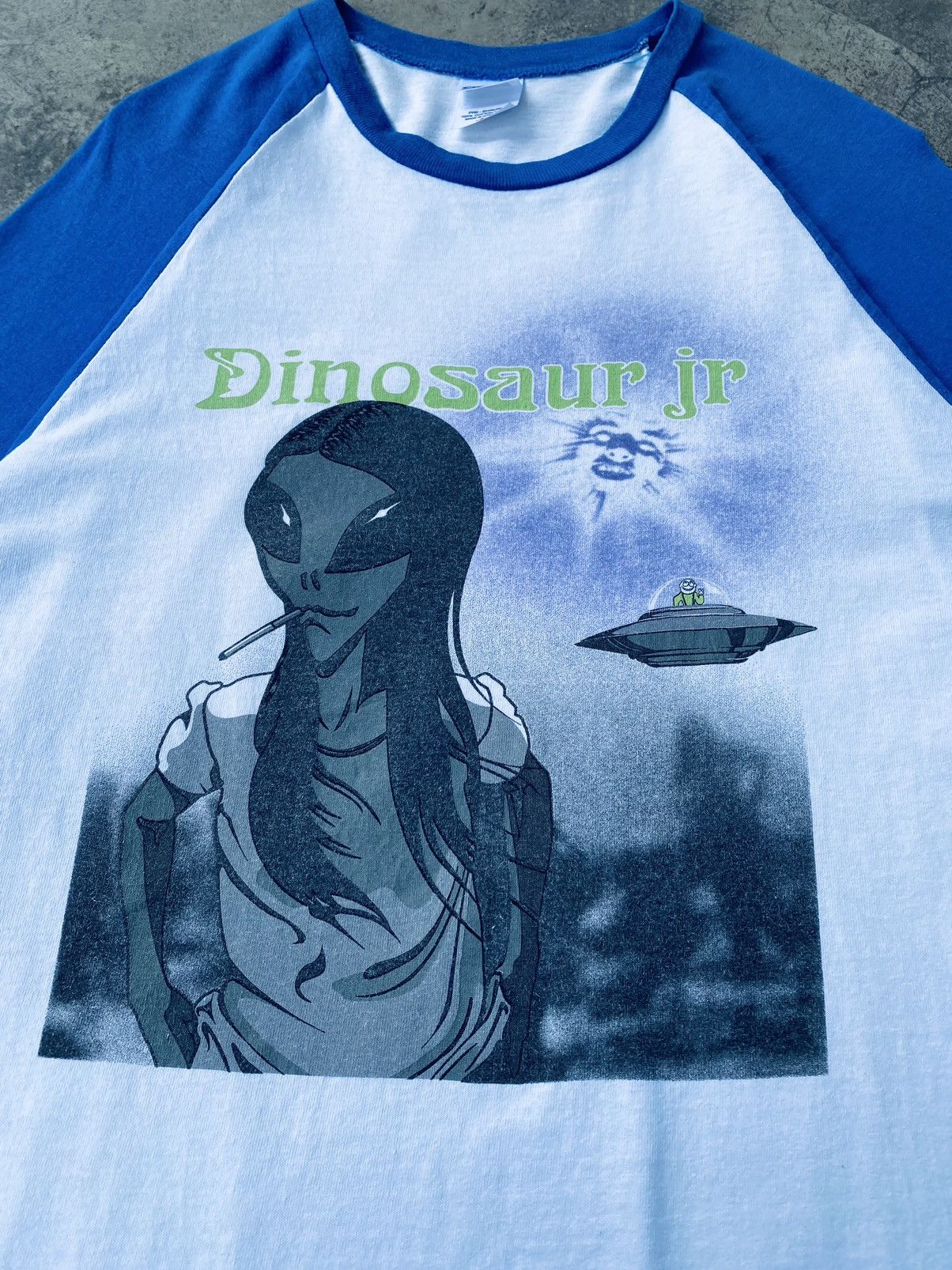 Band Tees Vintage Dinosaur Jr Alien Workshop Grunge Band Tees Size US M / EU 48-50 / 2 - 3 Thumbnail