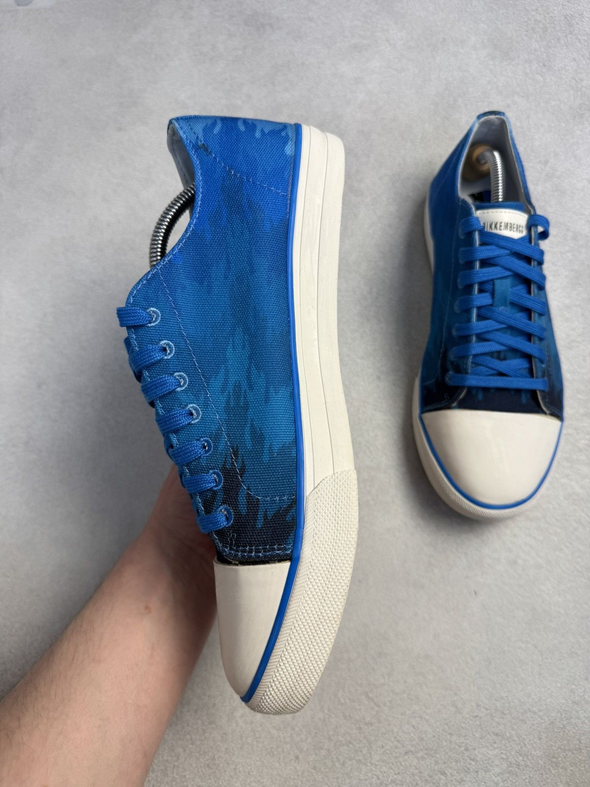 Dirk Bikkembergs Dirk Bikkembergs X Fedez Farnell Sneakers blue canvas US9,5 Size US 9.5 / EU 42-43 - 7 Thumbnail