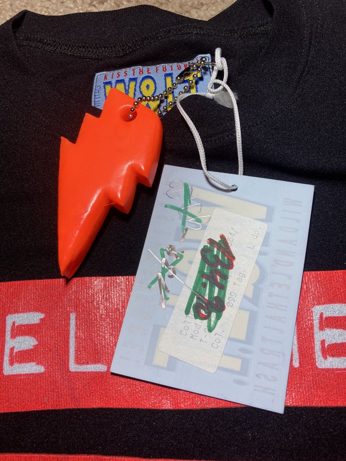 W&LT New SS97 W&LT Welcome Little Stranger 1997 Walter Tape 90s Size US L / EU 52-54 / 3 - 6 Thumbnail