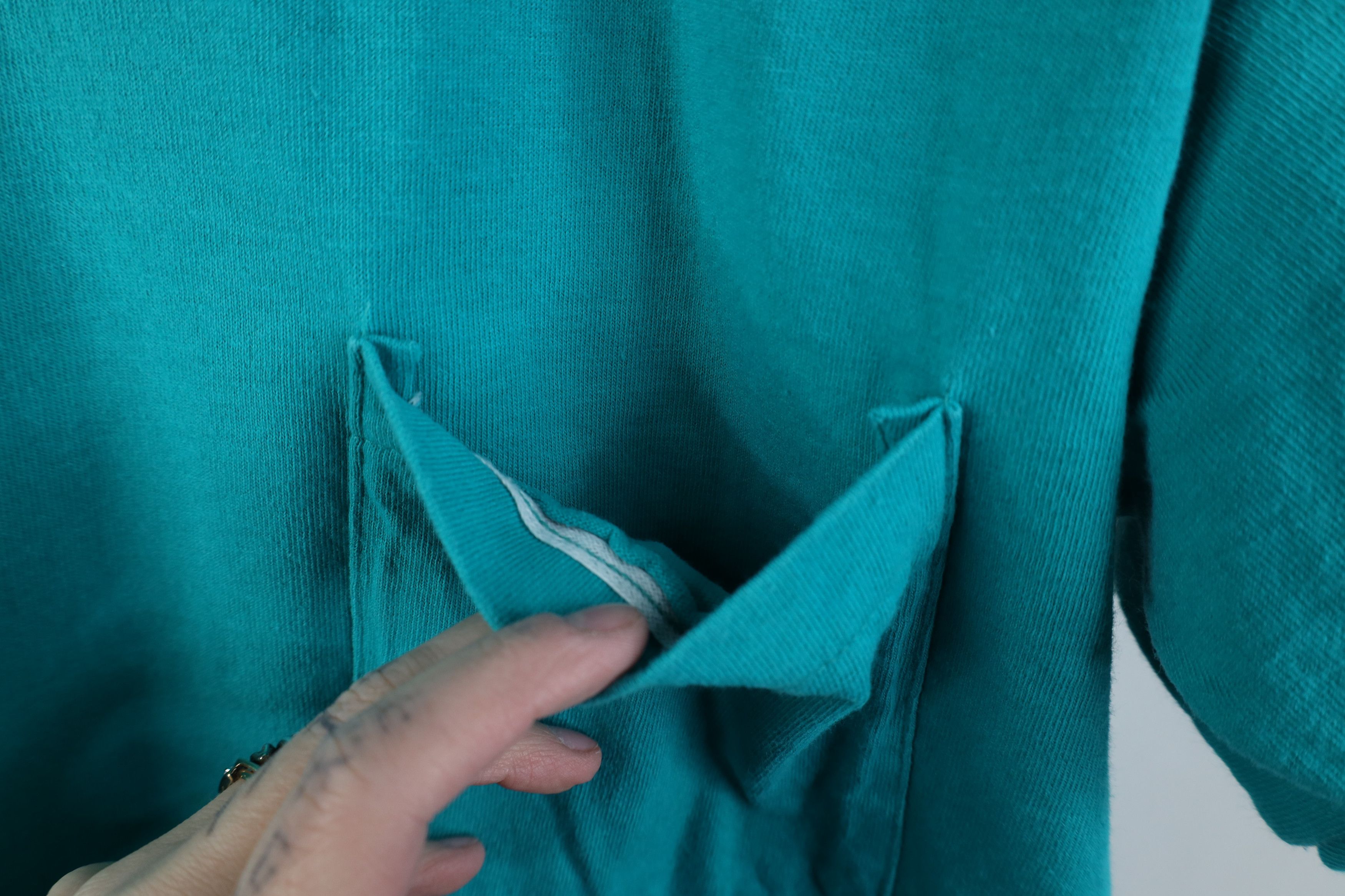 Vintage Vintage 90s Streetwear Heavy Cotton Pocket T-Shirt Teal USA Size US M / EU 48-50 / 2 - 5 Thumbnail