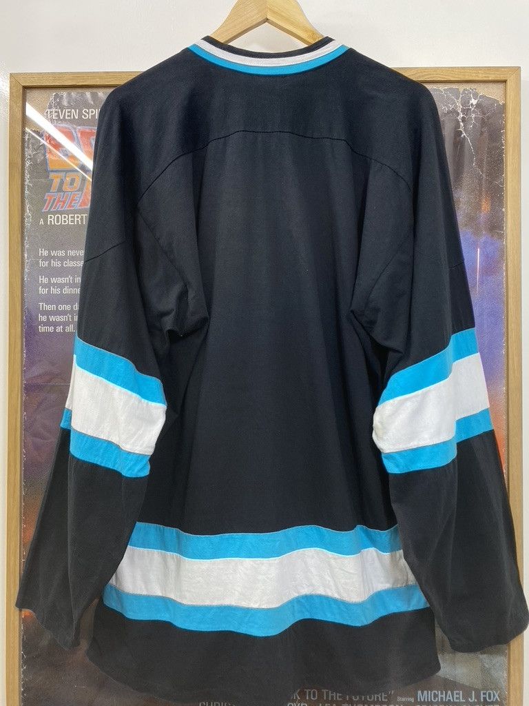 Nirvana 90s Nirvana Smiley Face Hockey Style Band Promo Long Sleeve Size US XL / EU 56 / 4 - 2 Thumbnail