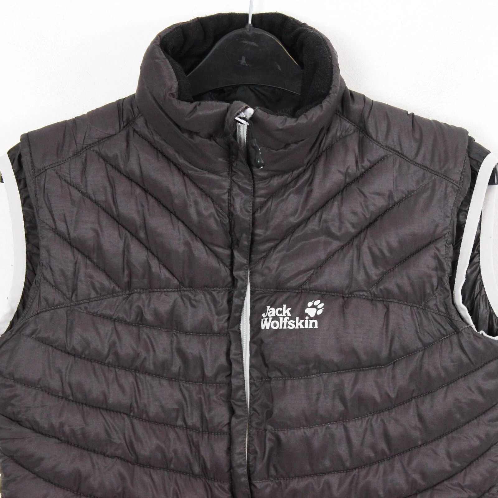 Jack Wolfskin Women XS Puffer Gilet Vest Tank Waistcoat Jacket Zip Up Size XS / US 0-2 / IT 36-38 - 4 Thumbnail