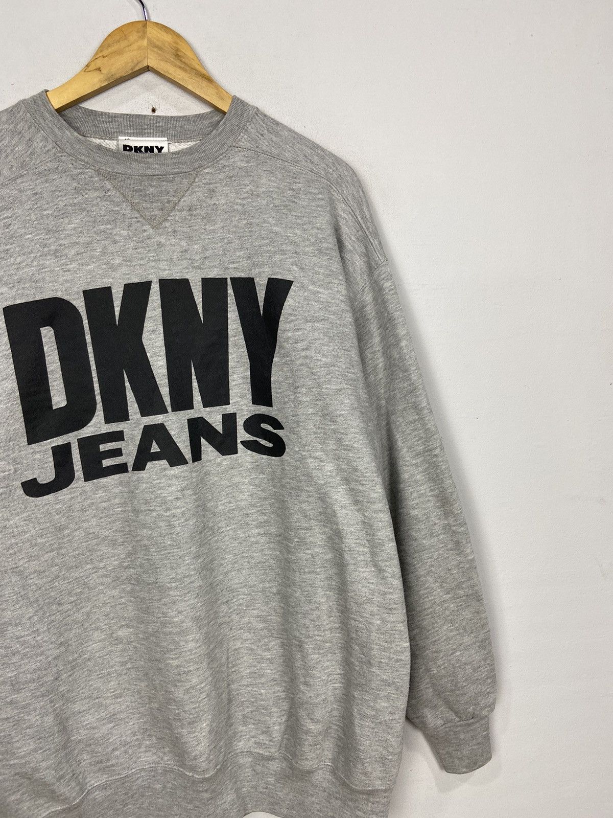 DKNY × Vintage Vintage DKNY Jeans Sweatshirt Size US L / EU 52-54 / 3 - 3 Thumbnail