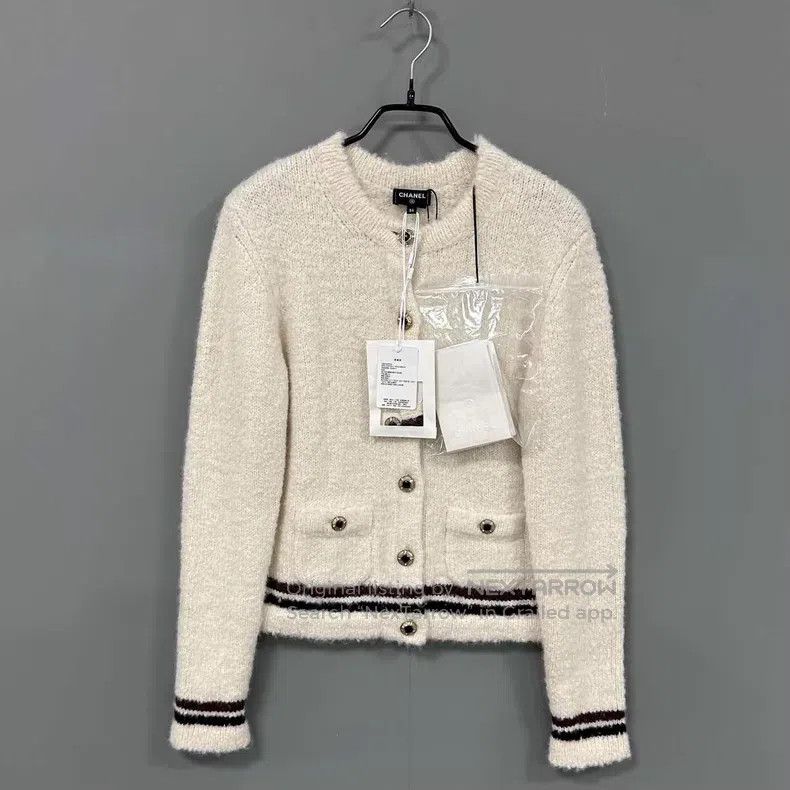Chanel Chanel Ski series cashmere jacket Size XXS / US 00 / IT 34 - 1 Thumbnail