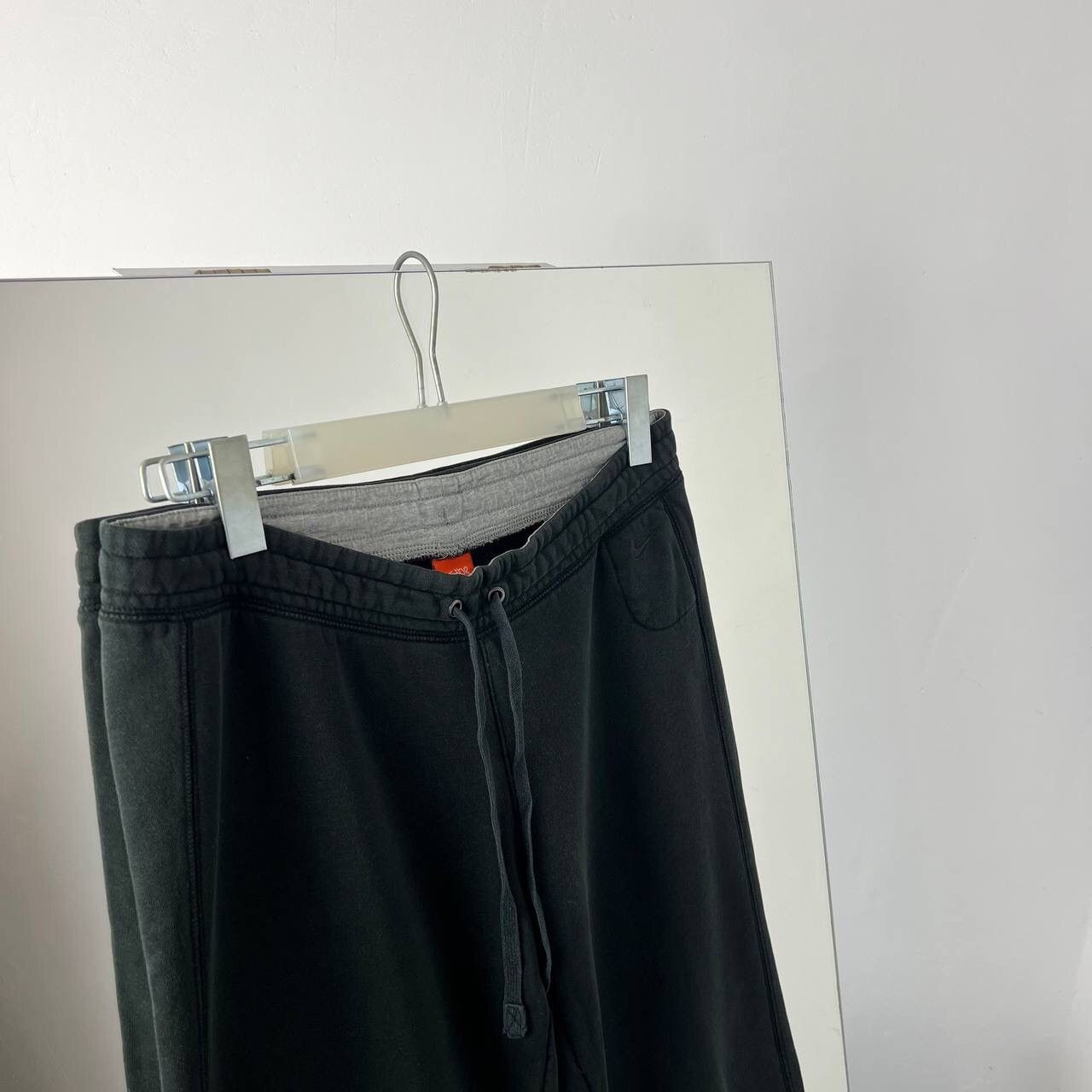 Vintage Nike Flared Sweatpants Cotton Mini Swoosh Y2K Style Size 34" / US 12 / IT 48 - 3 Thumbnail