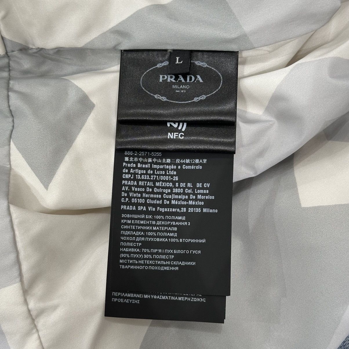 Prada UNISEX PRADA CROPPED WHITE CAMO PUFFER JACKET SIZE L Size US L / EU 52-54 / 3 - 12 Thumbnail