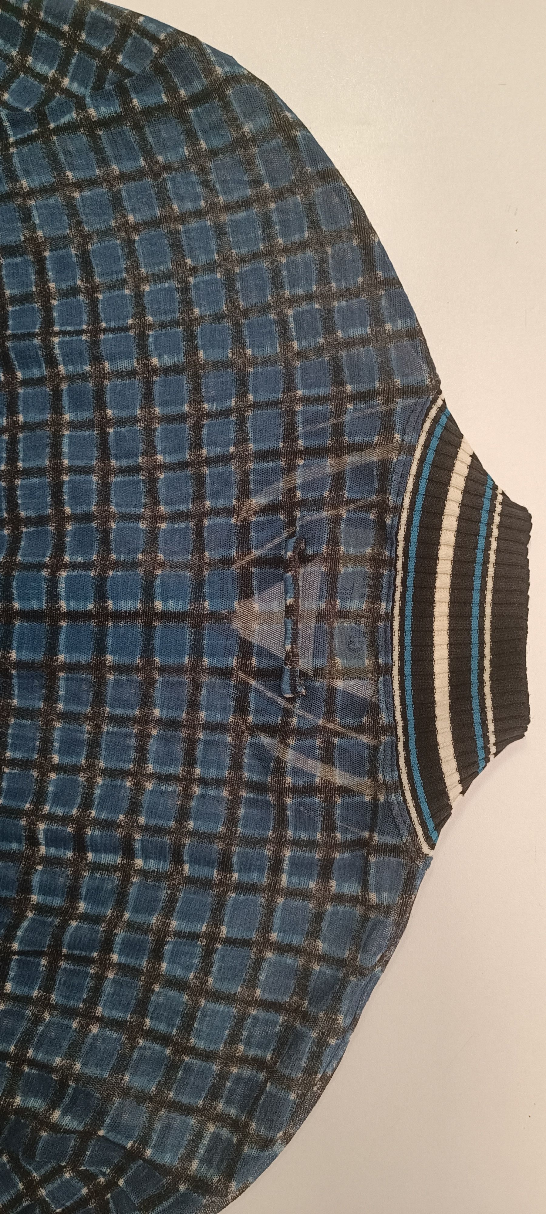 Jean Paul Gaultier SS1999 - Light jacket in nylon mesh with a checkered print Size US S / EU 44-46 / 1 - 21 Thumbnail