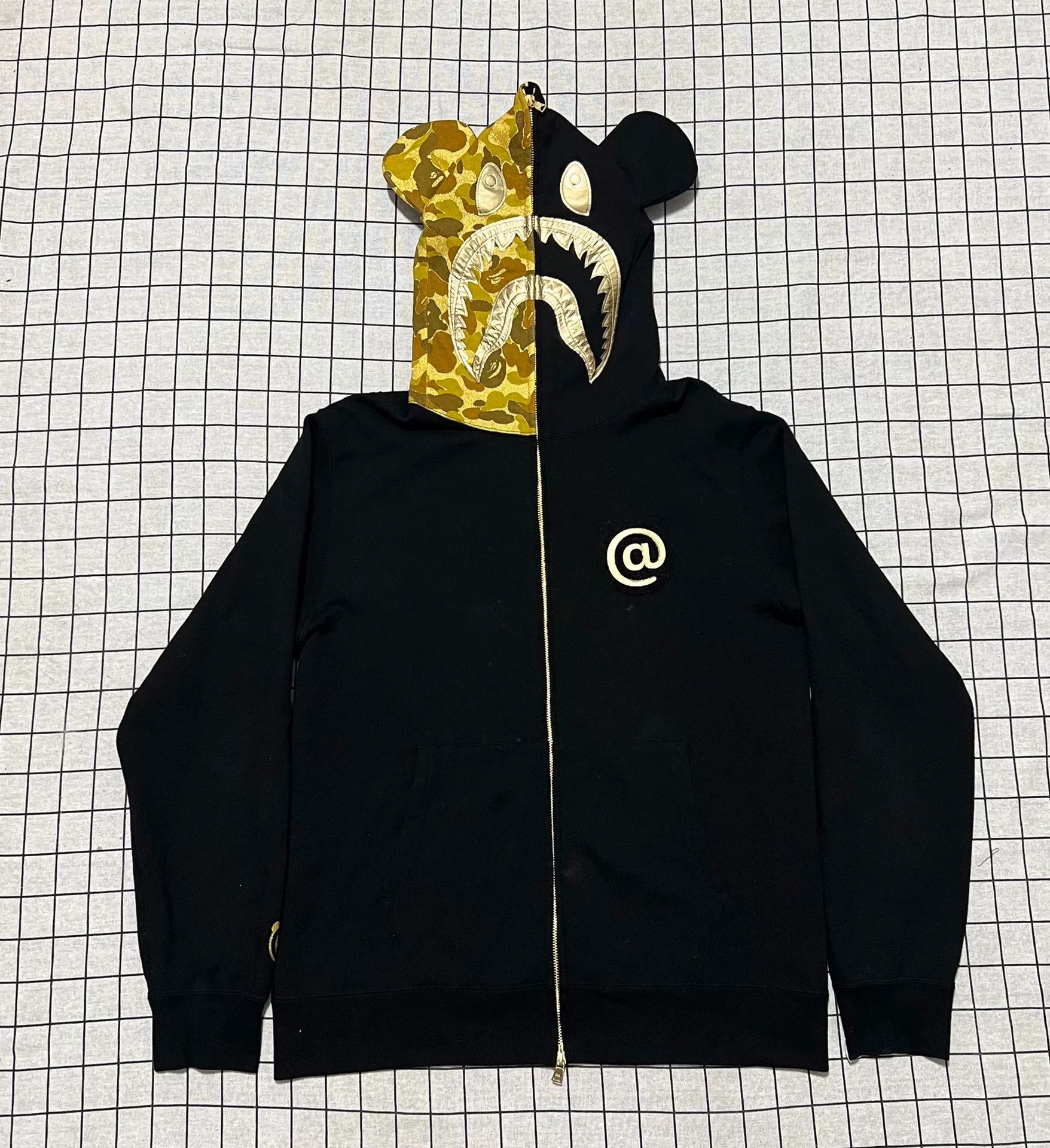 Bape Bape Collab Shark Multi Light Jacket xl Men Size US XL / EU 56 / 4 - 1 Thumbnail