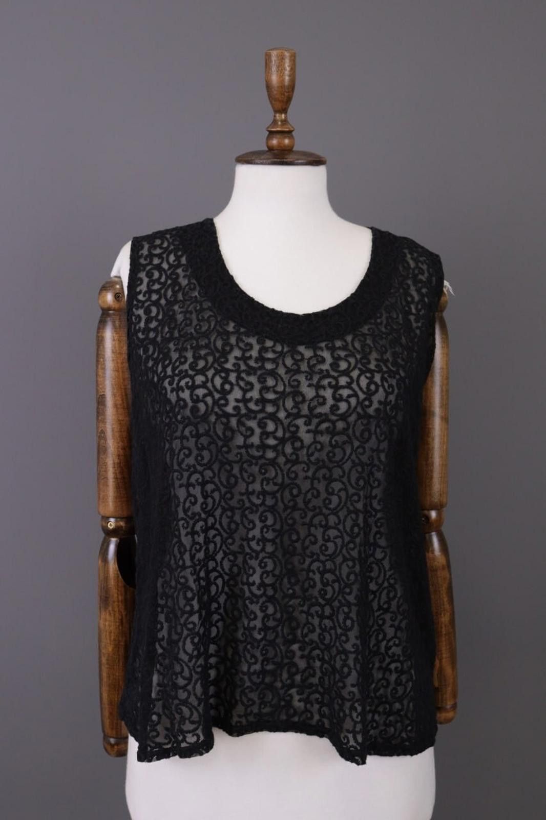 Designer Sarah Santos Black Mesh Sleveless Top Blouse Size S Size S / US 4 / IT 40 - 1 Thumbnail