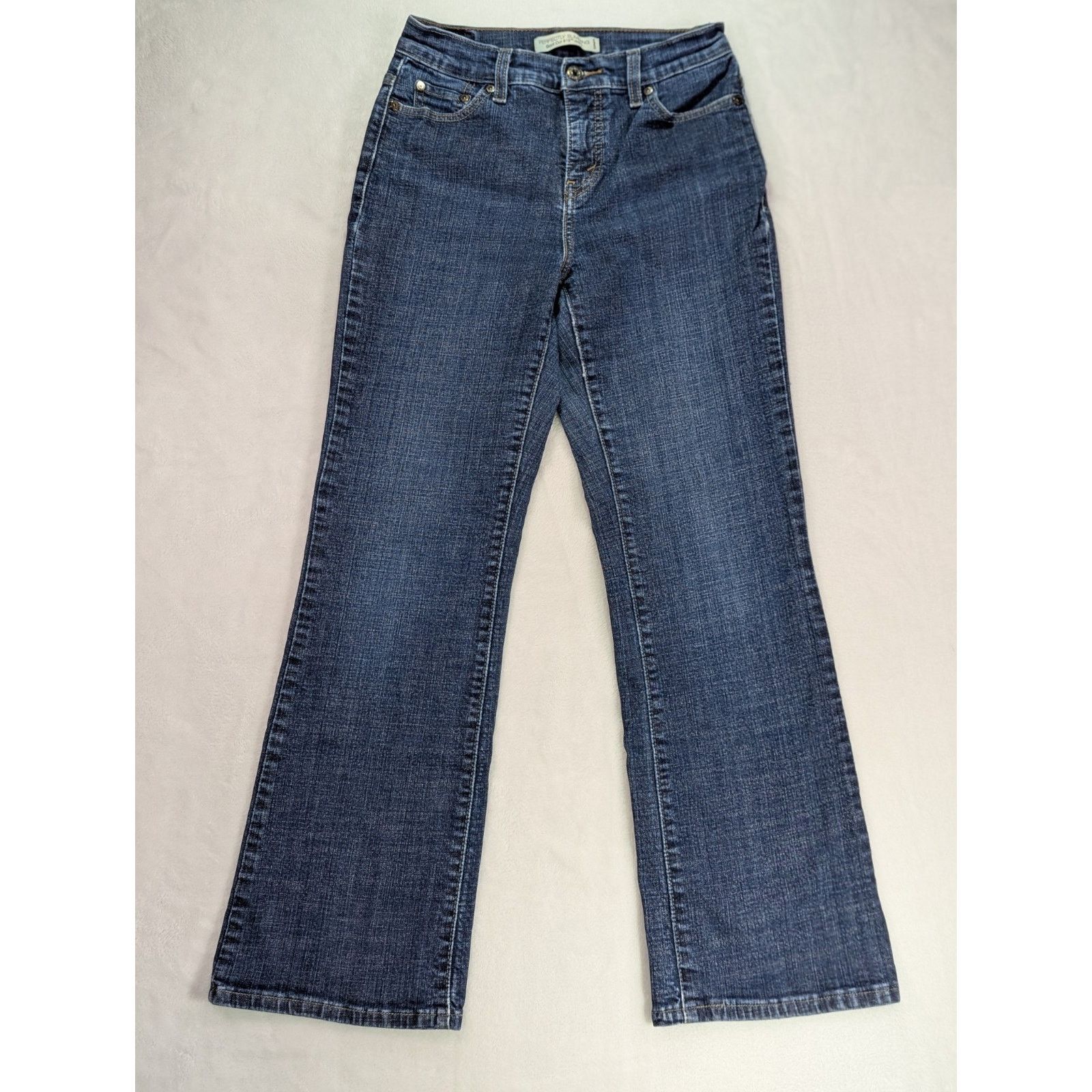 Levi's 512 Bootcut Jeans Sz 6 S/C (Short/Curvy) Perfectly Slimming Size 28" / US 6 / IT 42 - 1 Thumbnail
