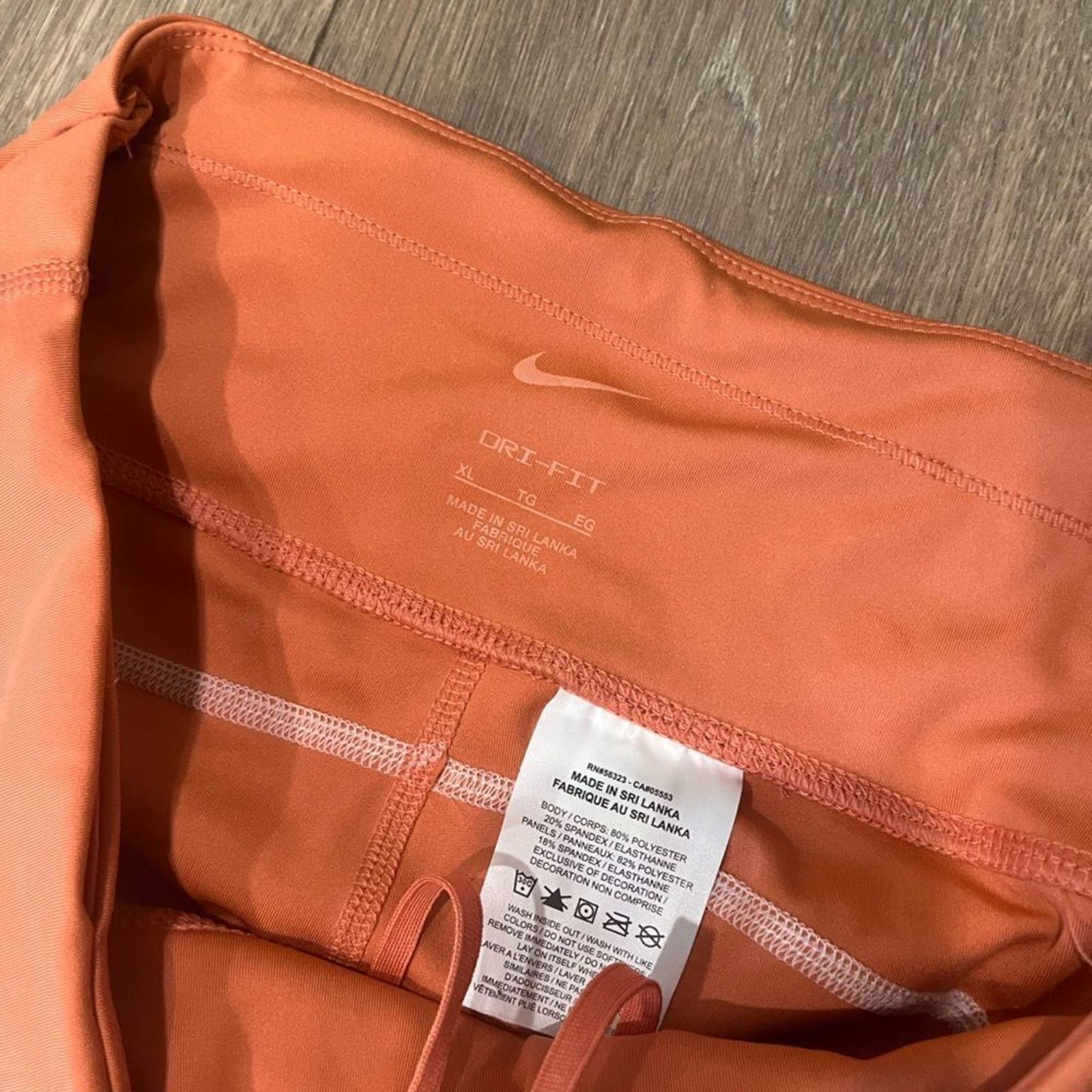 Nike NWOT Nike Dri-FIT Leggings Icon Clash Coral - Size XL Size 34" / US 12 / IT 48 - 6 Thumbnail
