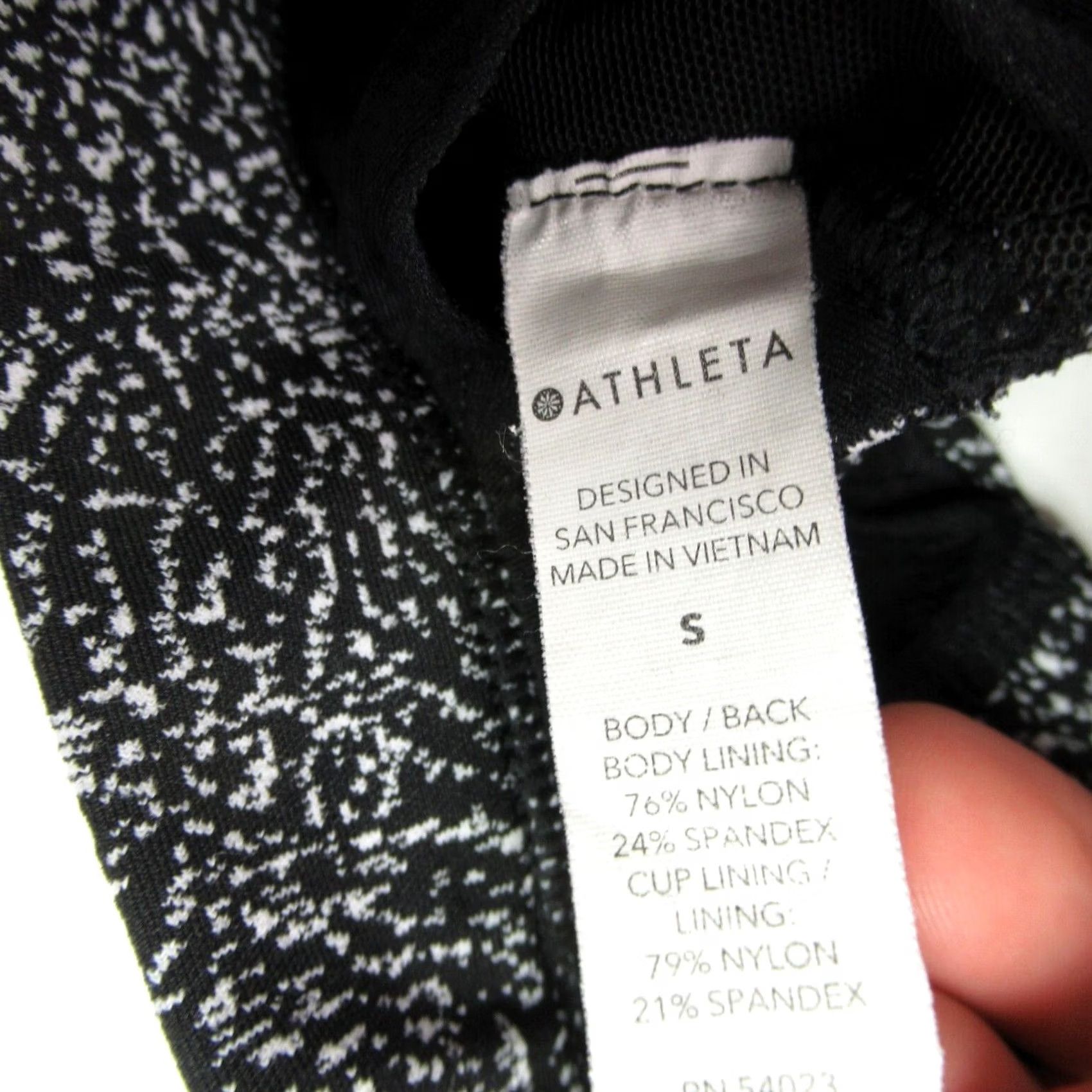 Athleta Athleta Sports Bra Small Yoga Workout Activewear Support Lightweight Womens Size ONE SIZE - 3 Thumbnail