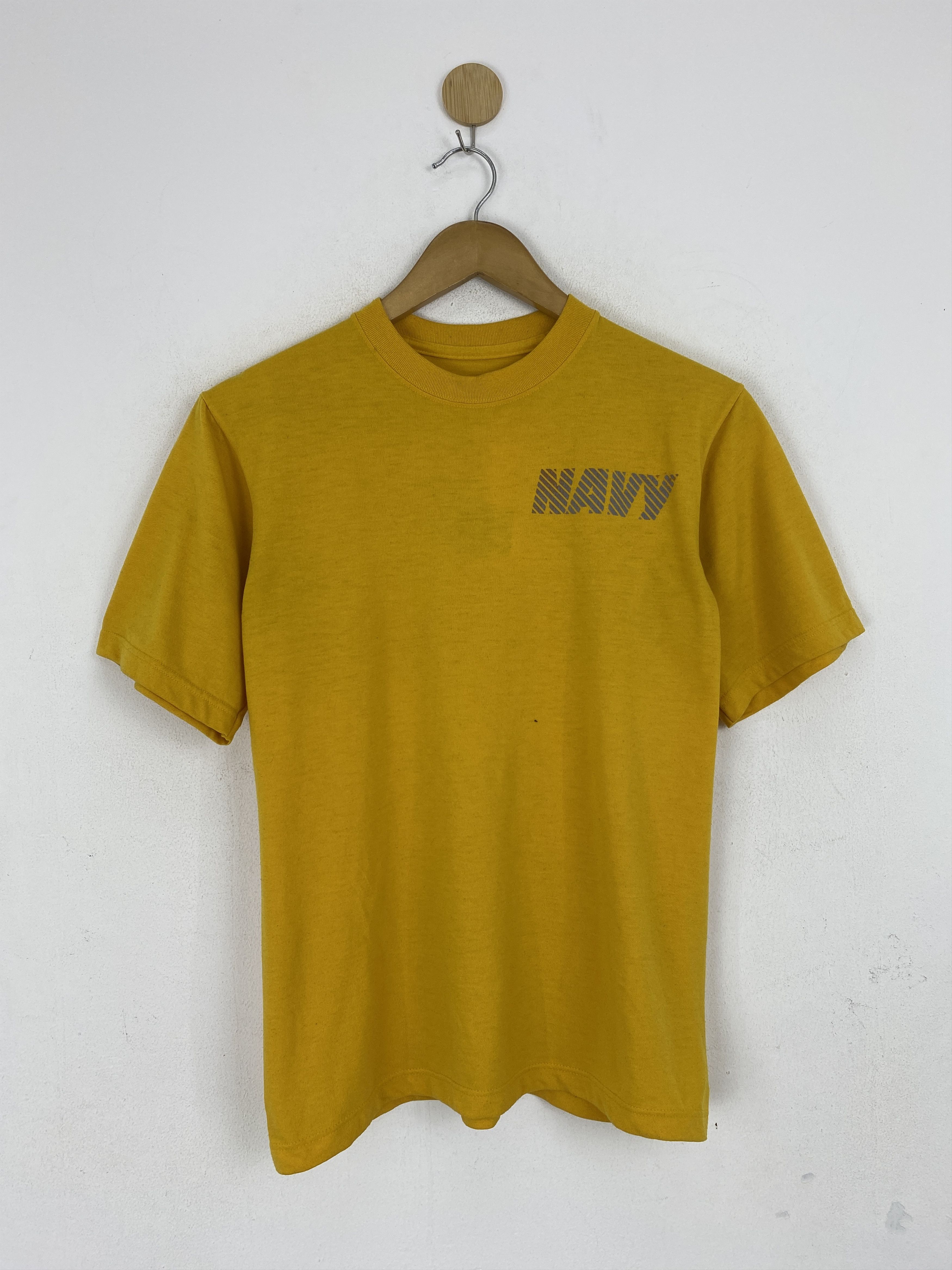 Vintage Vintage U.S Navy Spellout Short Sleeve Tshirt TA0663 Size US XS / EU 42 / 0 - 3 Thumbnail