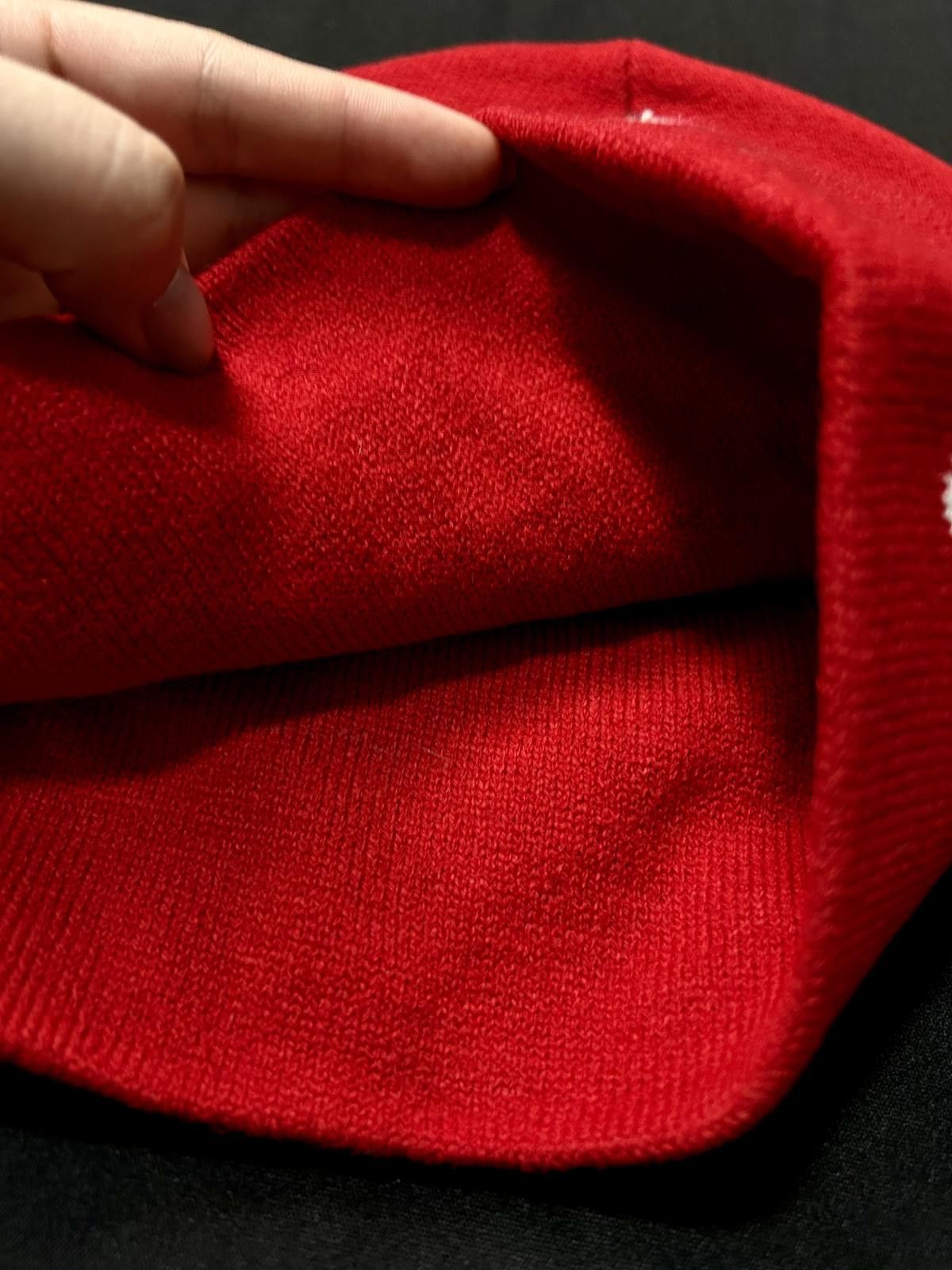 Japanese Brand Rare Pink Star Graphic No Cuff Knit Cap Beanie Red Hat OS Size ONE SIZE - 6 Thumbnail