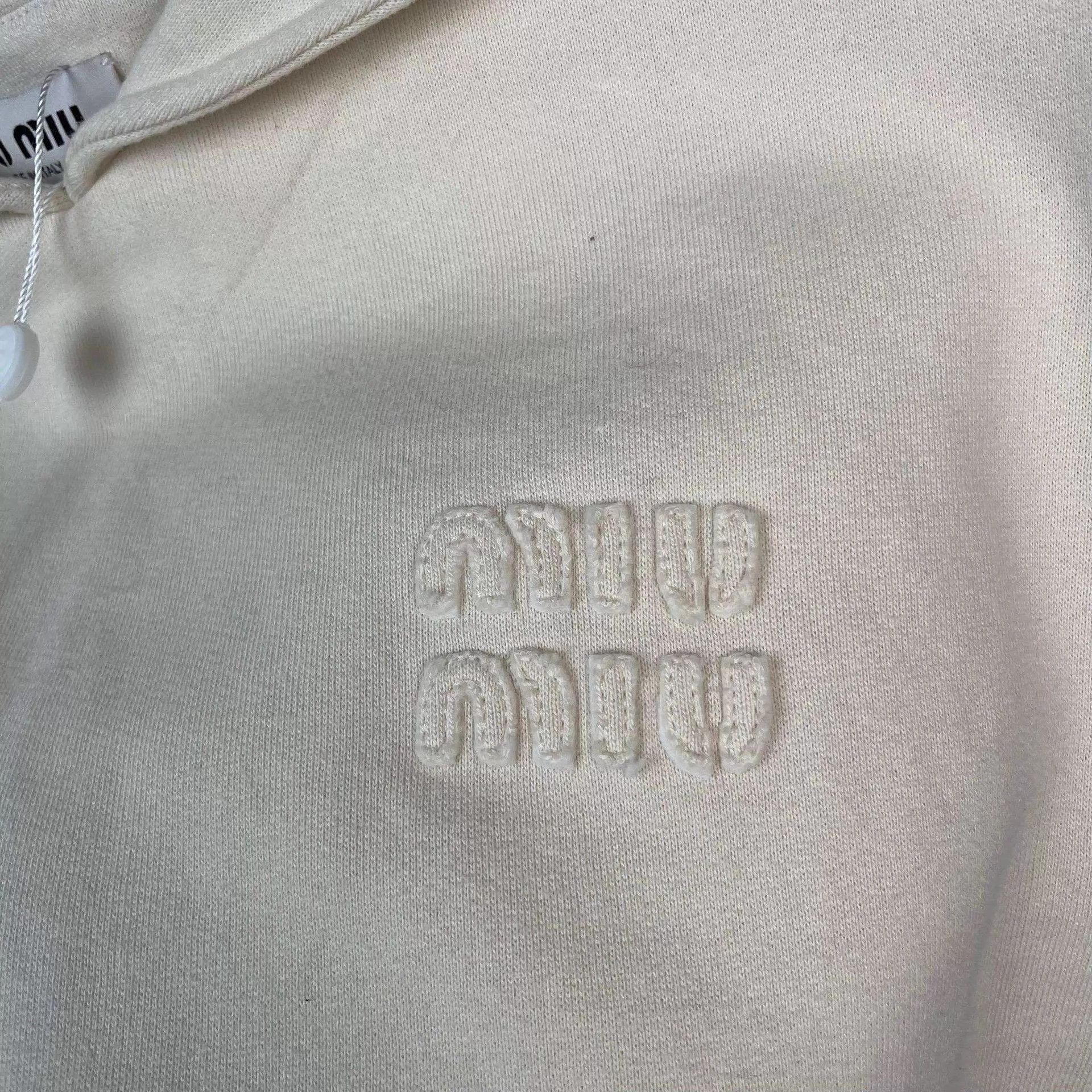 Miu Miu MIU MIU women's top XS Size XS / US 0-2 / IT 36-38 - 8 Thumbnail