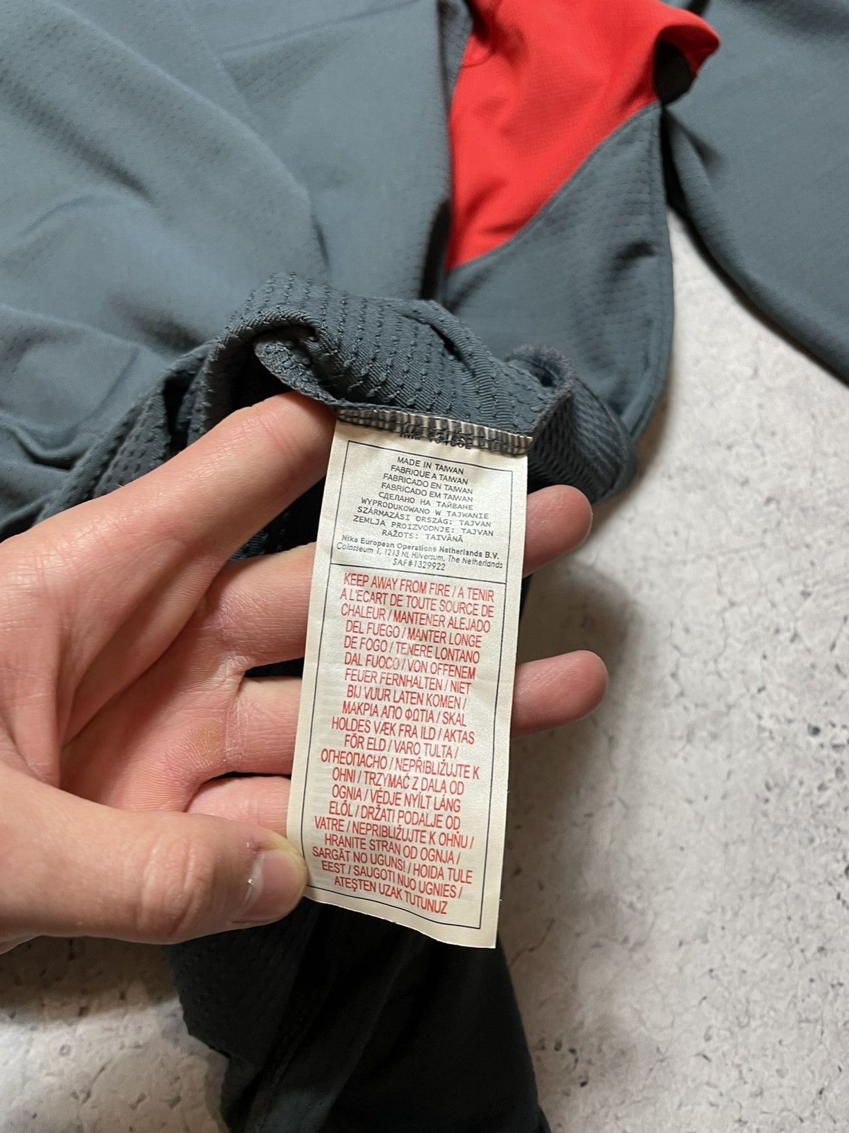 Nike ACG × Vintage Vintage 1/2 Zip Long Sleeve Nike Acg Gorpcore Size US XL / EU 56 / 4 - 12 Thumbnail