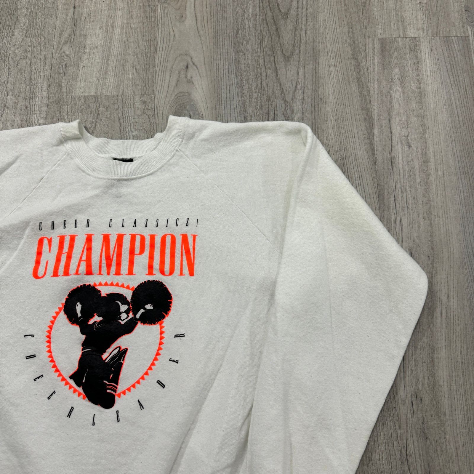 Vintage Vintage Cheer Classics Champion Sweatshirt Extra Large Size XL / US 12-14 / IT 48-50 - 2 Thumbnail