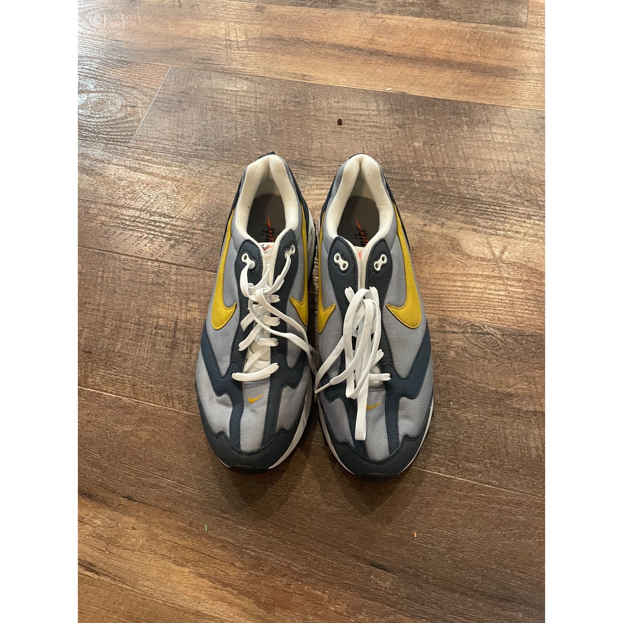 Nike Nike Air Max Dawn ‘Particle Grey Dark Citron’ Sneakers DJ362 Size US 9 / EU 42 - 3 Thumbnail