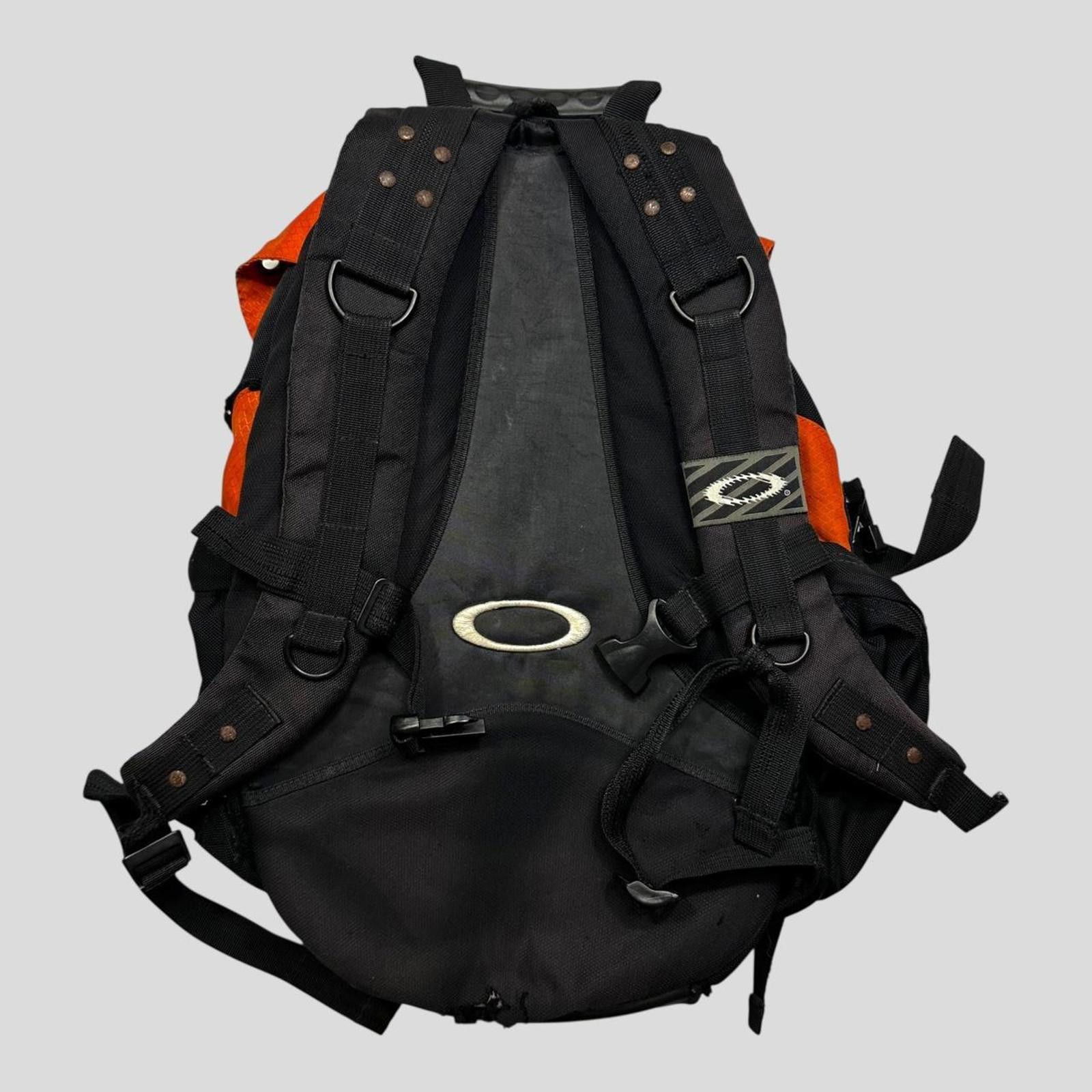 Oakley Oakley early 00’s Icon Backpack Size ONE SIZE - 2 Thumbnail