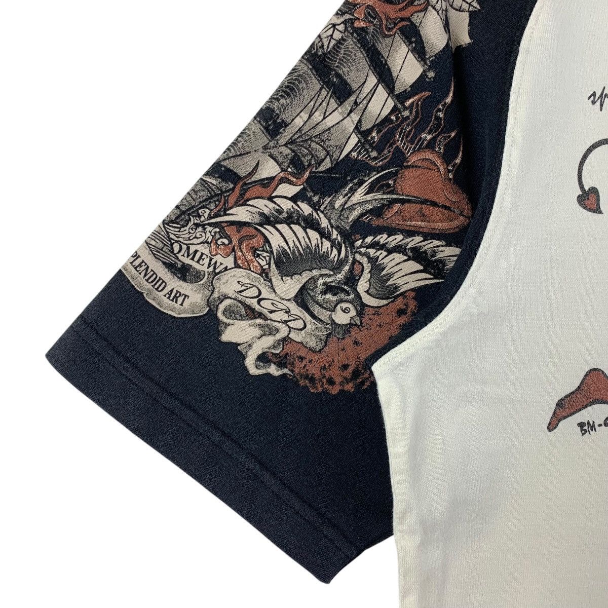 Japanese Brand Vintage BLOOD MASSAGE Captive of love tee Size US S / EU 44-46 / 1 - 5 Thumbnail