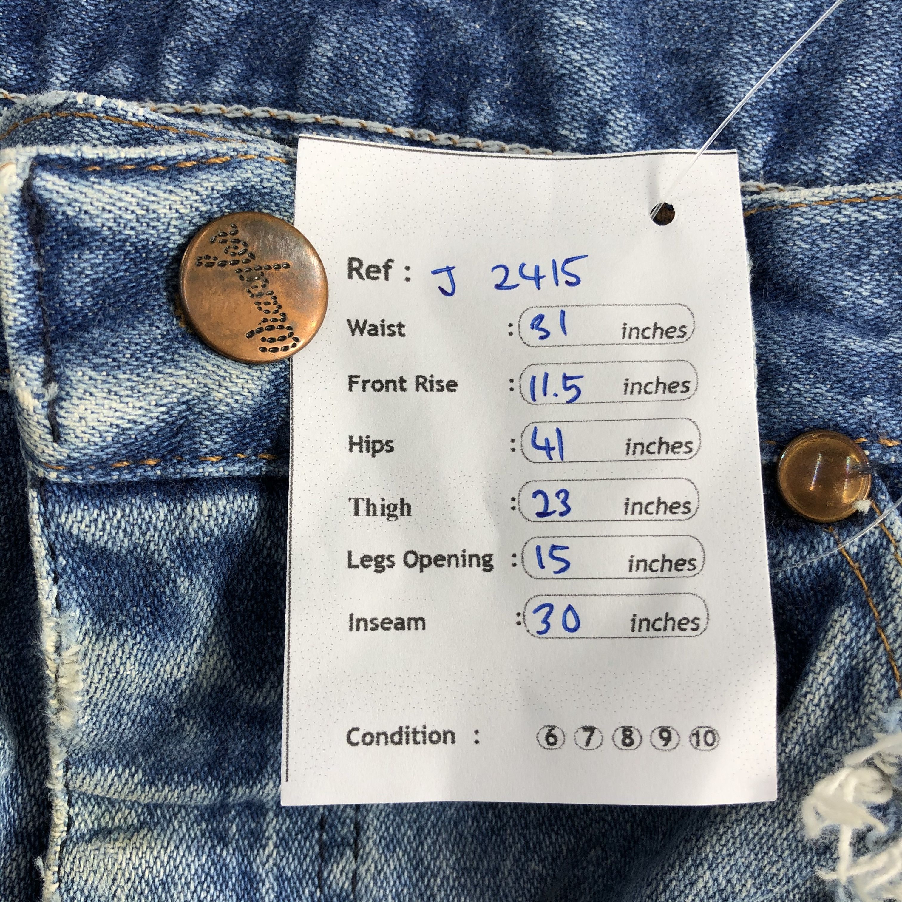 Vintage Vintage Blue Wash Wrangler Jeans-J2415 Size US 31 - 15 Thumbnail