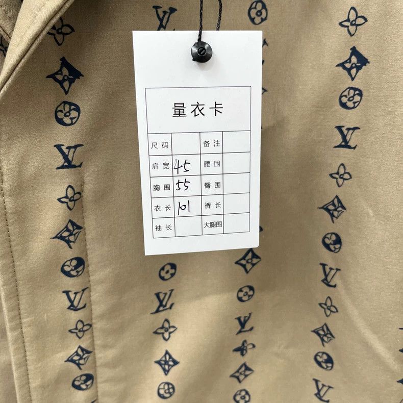 Louis Vuitton Louis Vuitton Brown nigo full-print logo coat Size US M / EU 48-50 / 2 - 2 Thumbnail