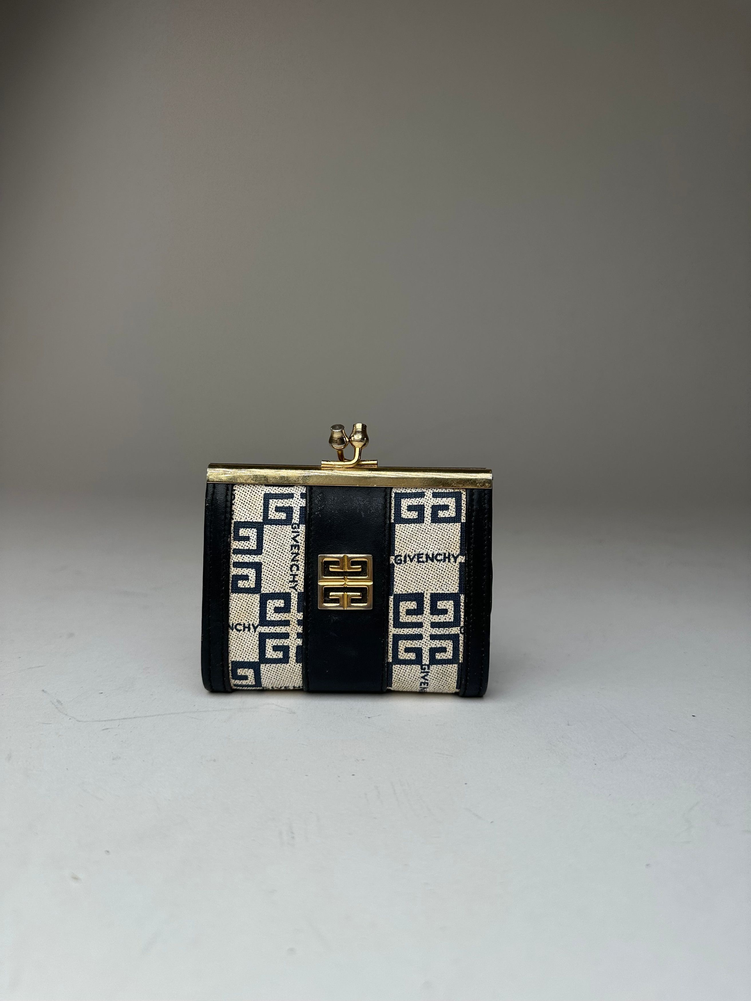 Givenchy Vintage Leather Purse Gold White Black Size ONE SIZE - 1 Thumbnail