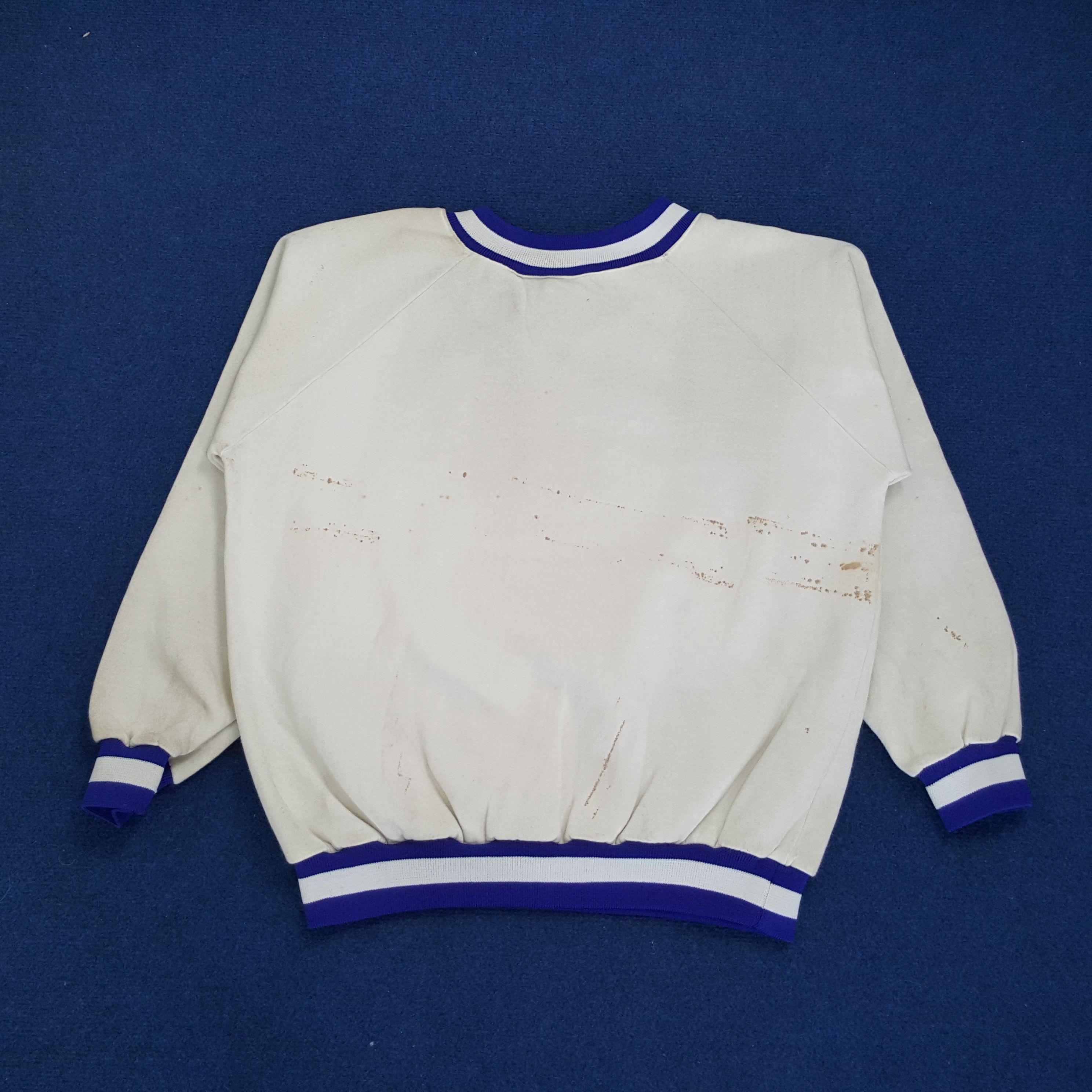 Vintage Vintage UCA CHEERLEADERS Center Design Sweatshirt Size US L / EU 52-54 / 3 - 4 Thumbnail