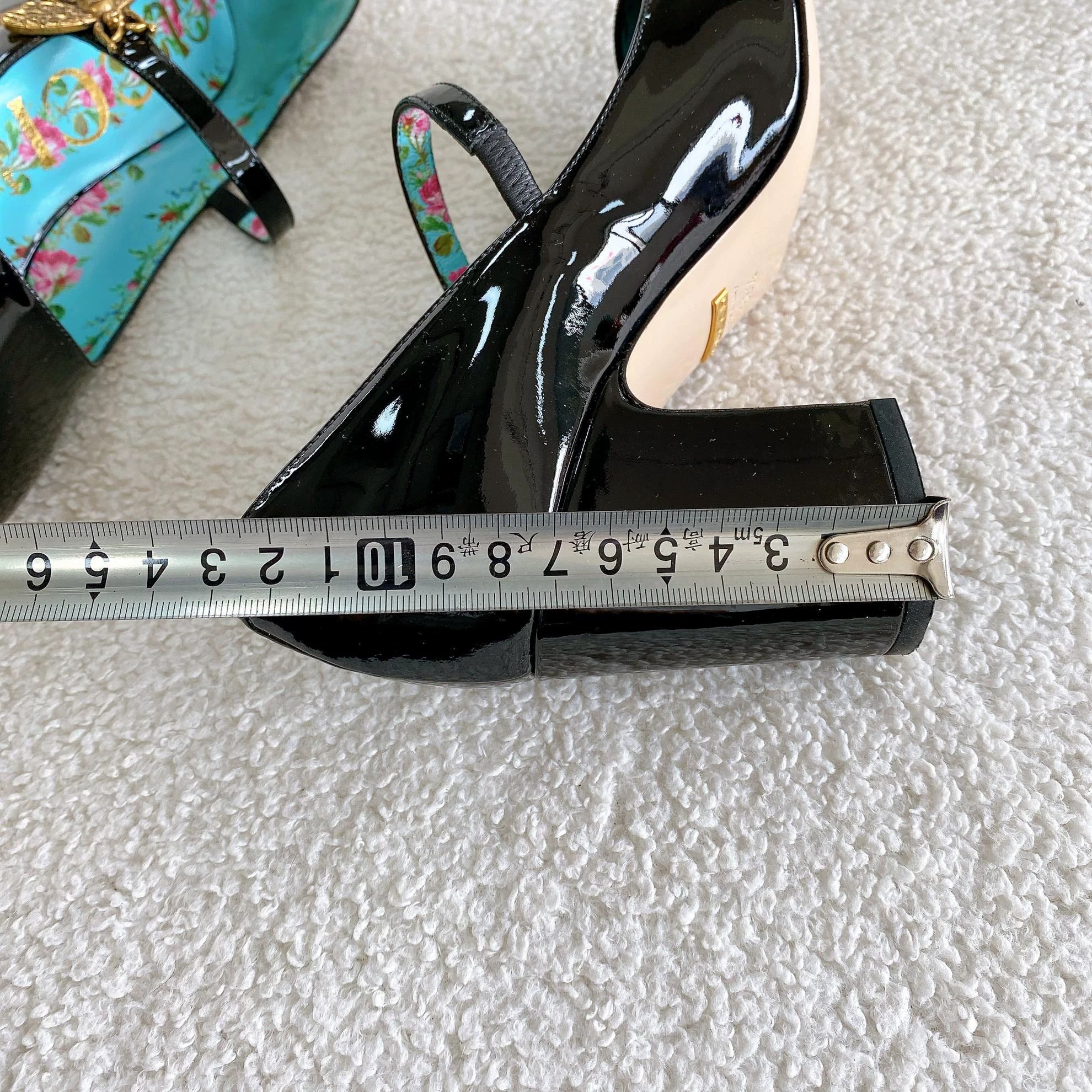 Gucci Gucci women's black patent leather high heels Size US 5.5 / IT 35.5 - 9 Thumbnail
