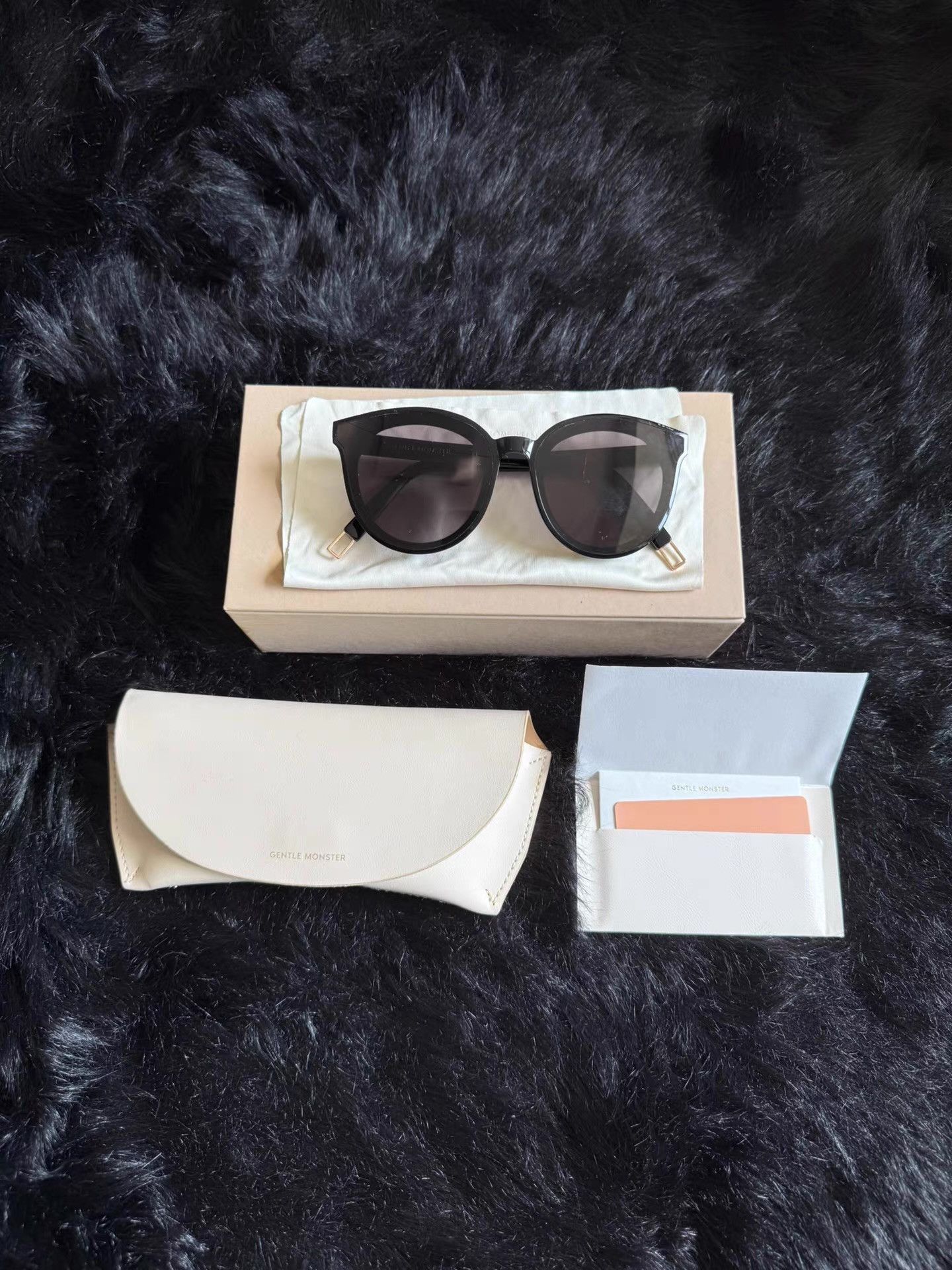 Gentle Monster GENTLE MONSTER FLATBA Sunglasses Q17 Size ONE SIZE - 1 Thumbnail