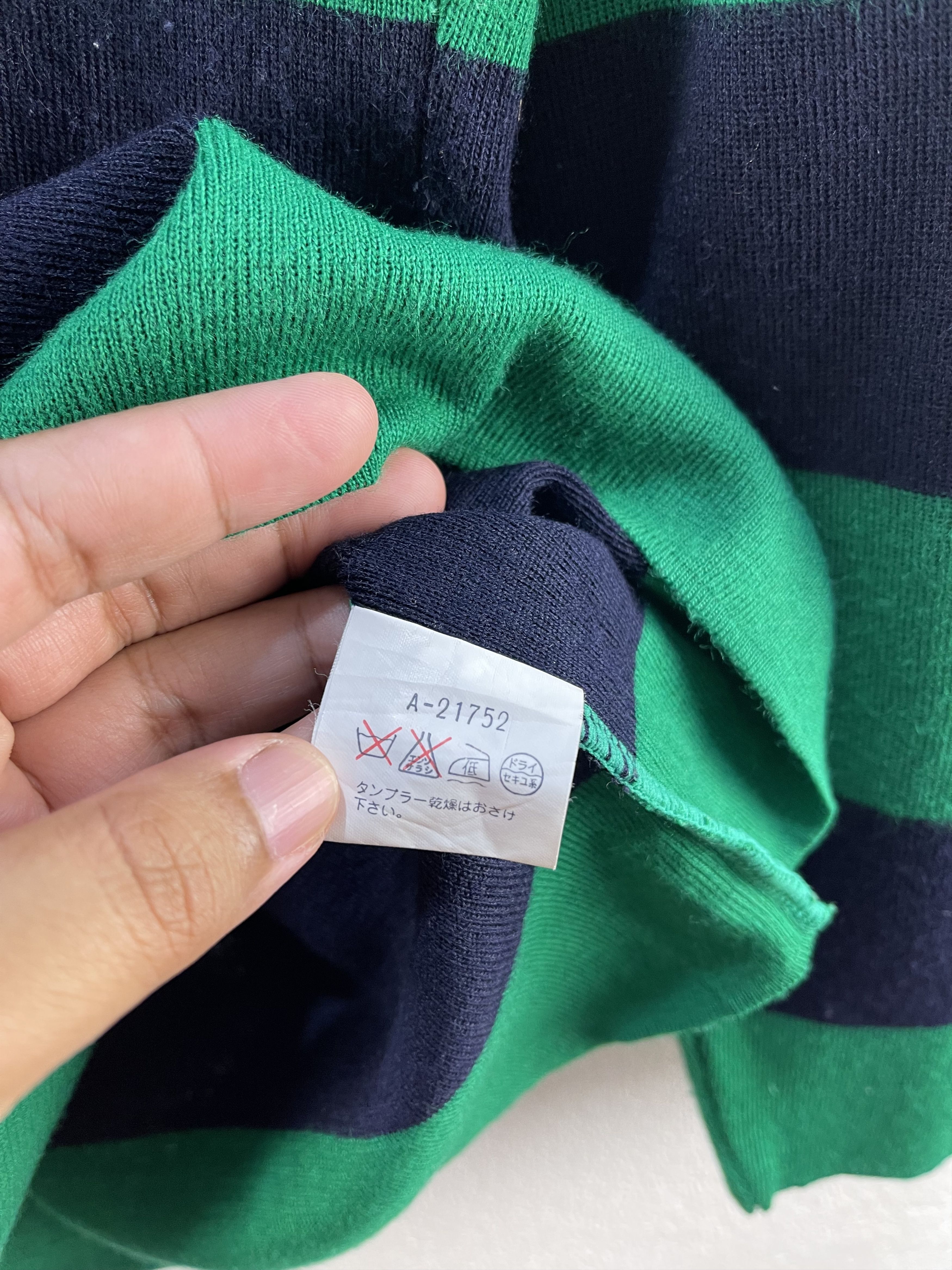 Andreluciano ANDRELUCIANO STRIPED SWEATHIRT Size US S / EU 44-46 / 1 - 9 Thumbnail