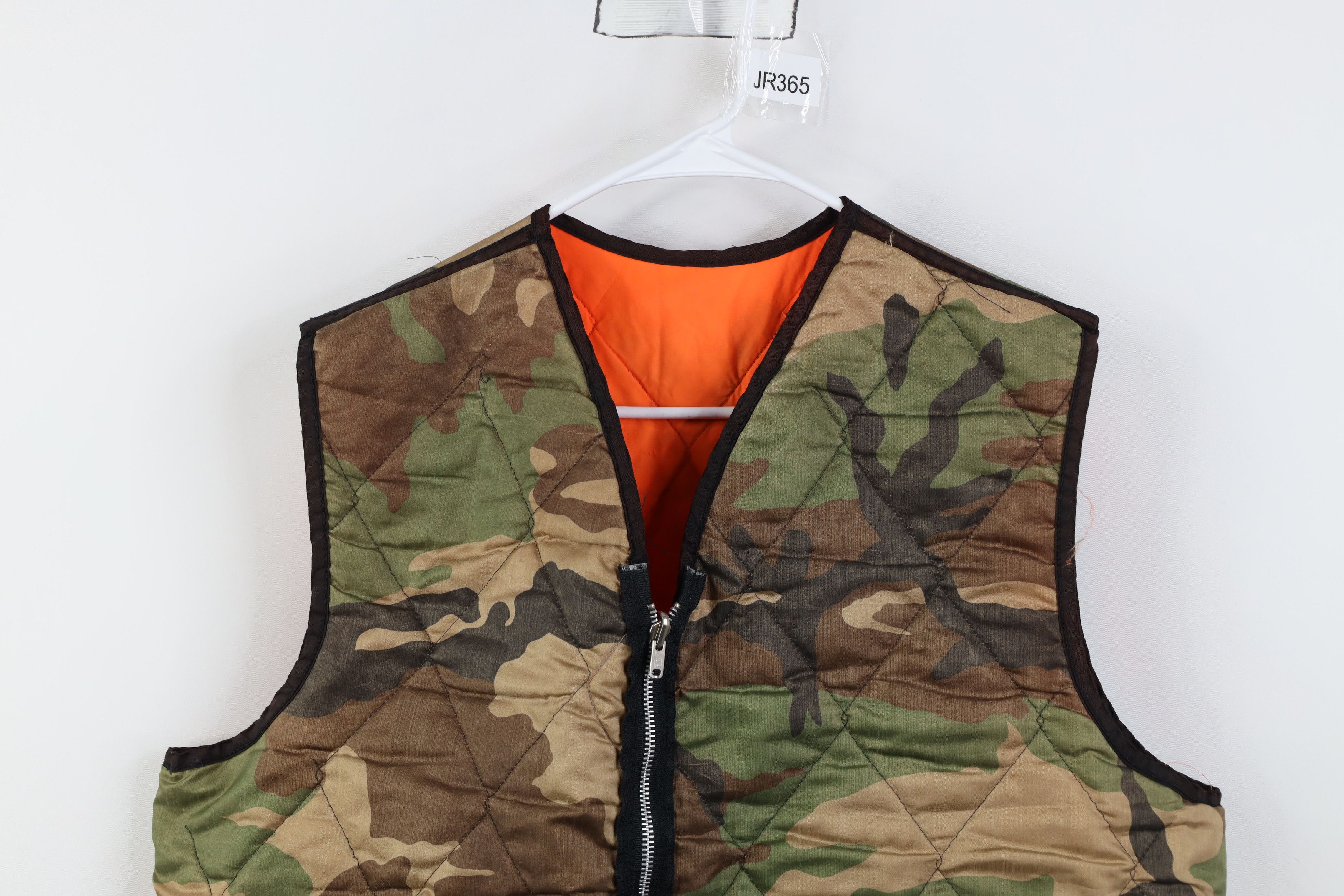 Vintage Vintage 70s Streetwear Reversible Camouflage Vest Jacket USA Size US L / EU 52-54 / 3 - 2 Thumbnail