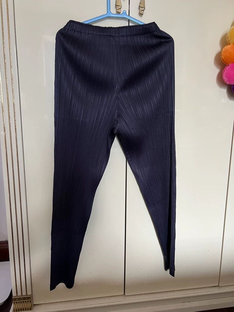 Issey Miyake Issey Miyake size:2 Dark blue pleated skinny pants Size 32" / US 10 / IT 46 - 2 Thumbnail