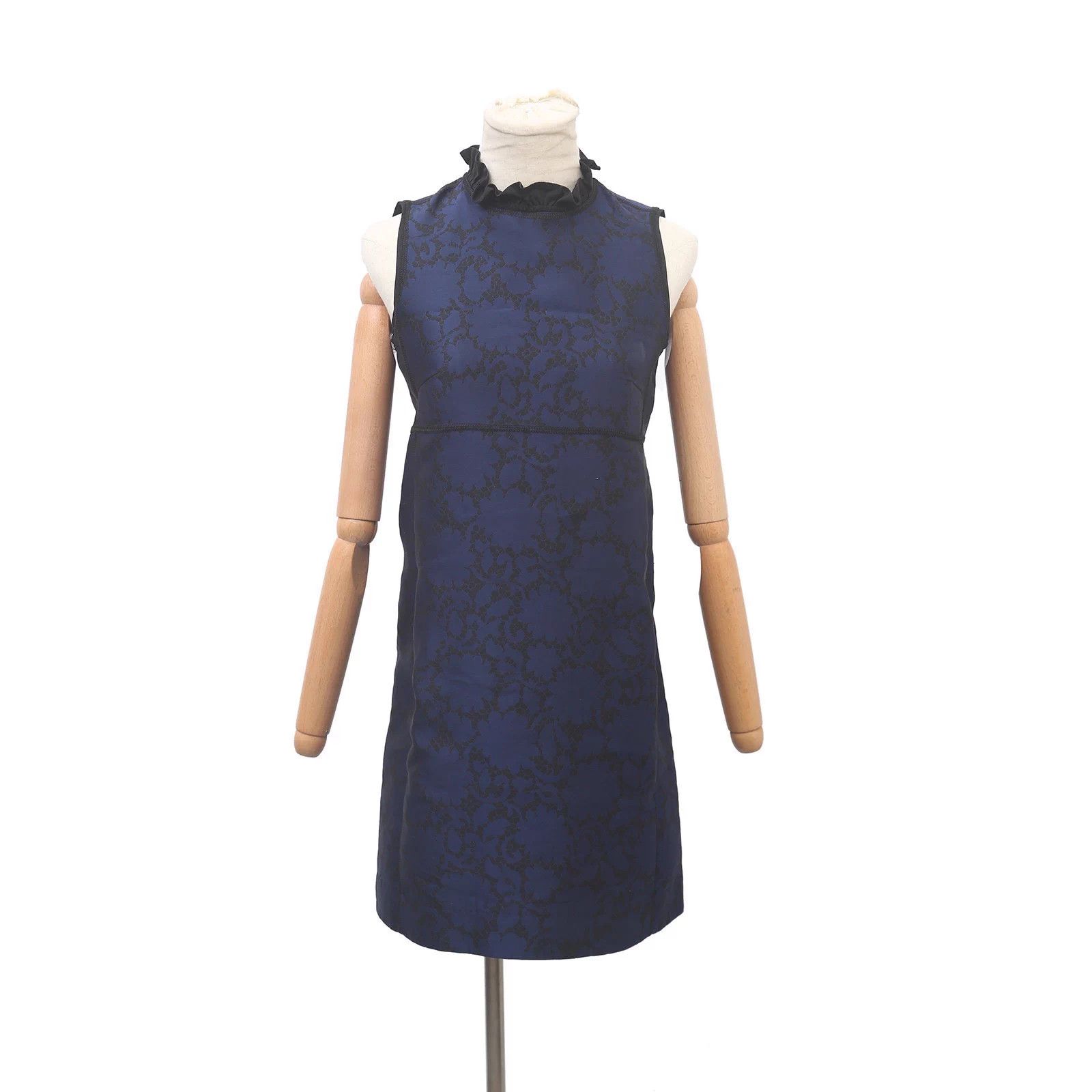 Louis Vuitton LV Dress 34 Size XS / US 0-2 / IT 36-38 - 1 Thumbnail