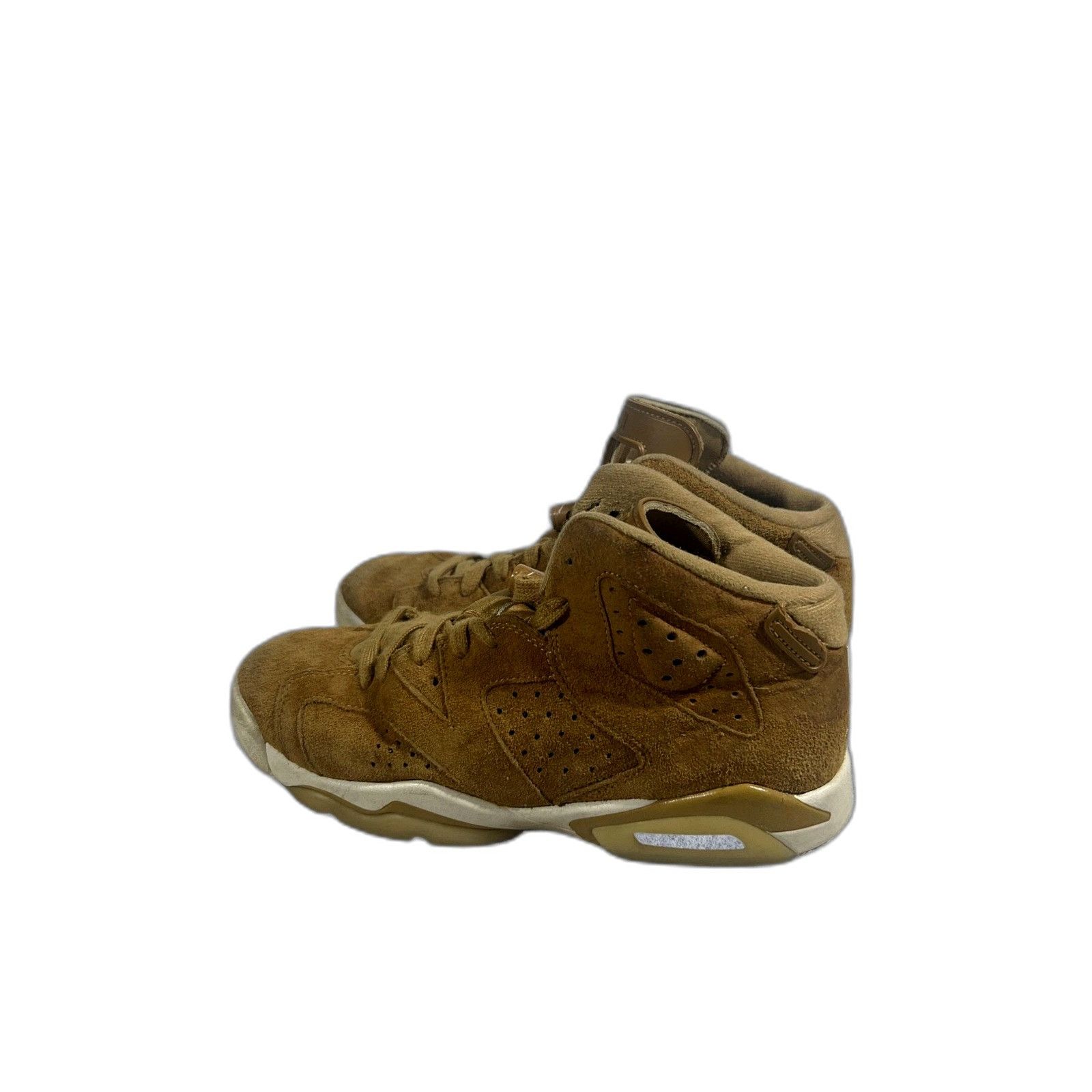 Jordan Brand Nike Air Jordan 6 Retro Golden Harvest Wheat Sail 384665-705 Size US 6.5 / EU 39-40 - 5 Thumbnail