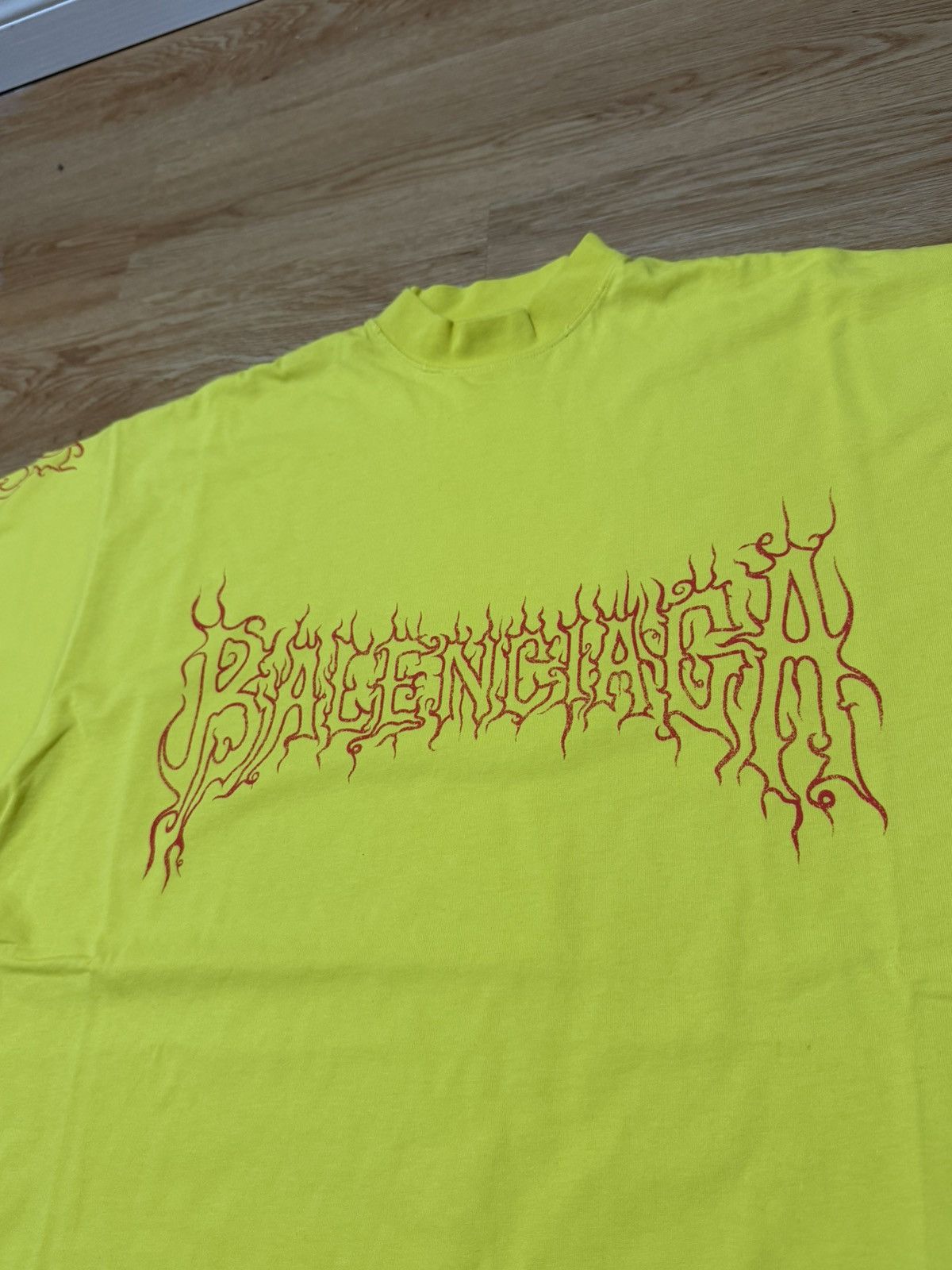 Balenciaga Balenciaga Darkwave yellow shirt Size US M / EU 48-50 / 2 - 2 Thumbnail