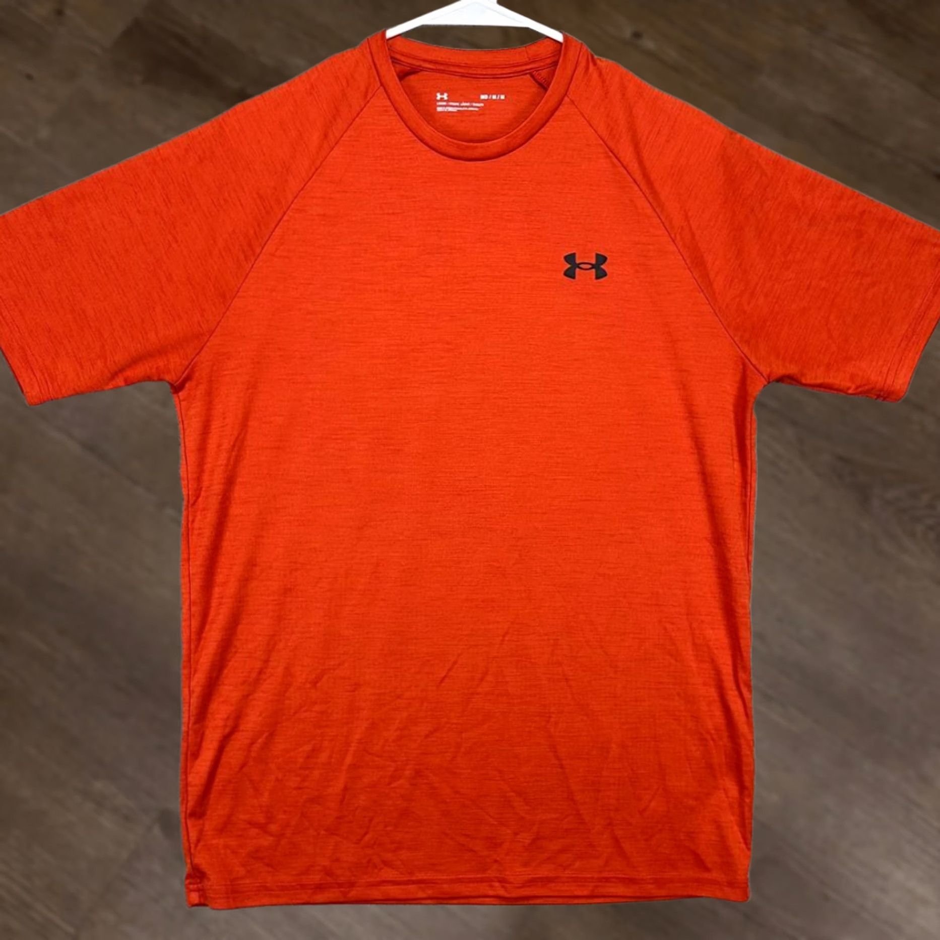 Under Armour Under Armour Shirt Mens Medium Orange Short Sleeve T-Shirt Crew Neck Breathable Workout Color Orange Solid Outdoor 90s (if applicable) Size US M / EU 48-50 / 2 - 1 Thumbnail