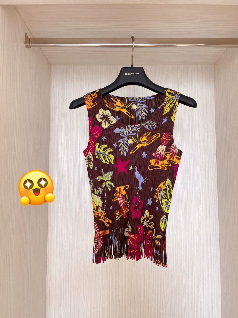Issey Miyake Issey Miyake size:3 Hawaiian tassel vest Size S / US 4 / IT 40 - 1 Thumbnail