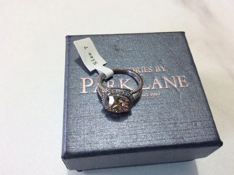 Designer Park Lane silver lovely stone ring Size 7 Size ONE SIZE - 3 Thumbnail