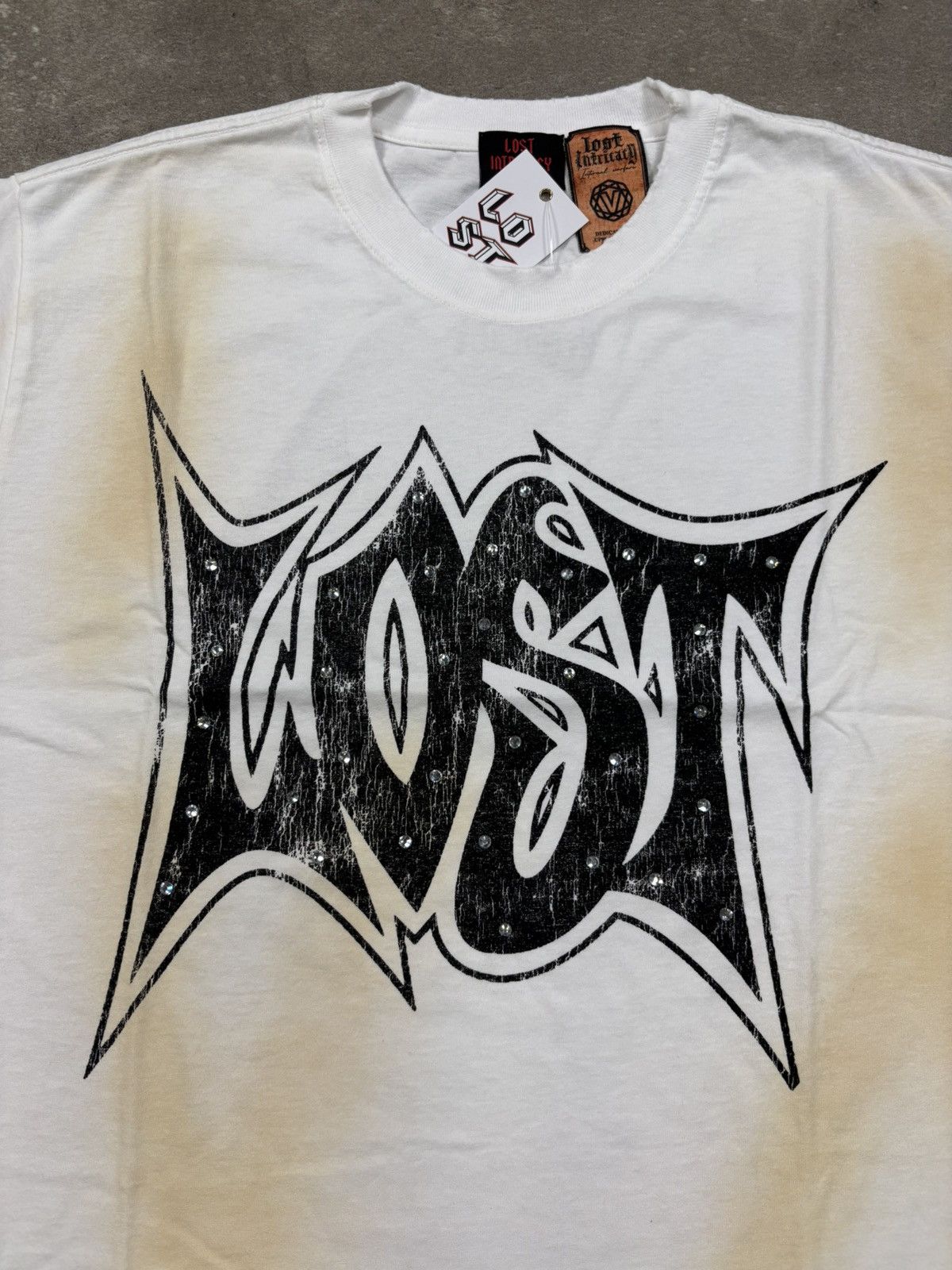 LOST INTRICACY Lost Intricacy Lost Outline Shirt, White Size US M / EU 48-50 / 2 - 4 Thumbnail