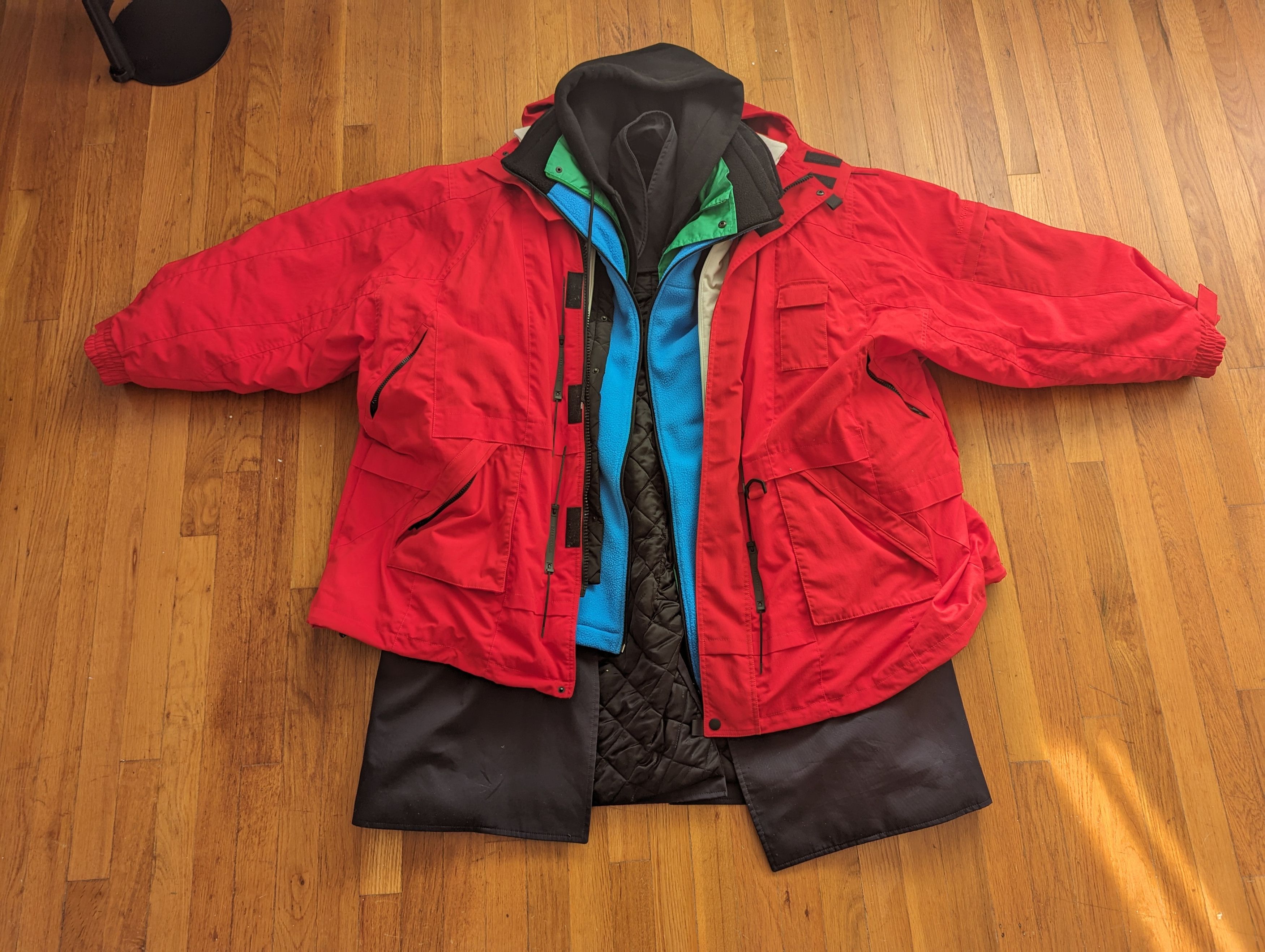 Balenciaga W18 Red 7 Layer Parka Size US L / EU 52-54 / 3 - 2 Thumbnail
