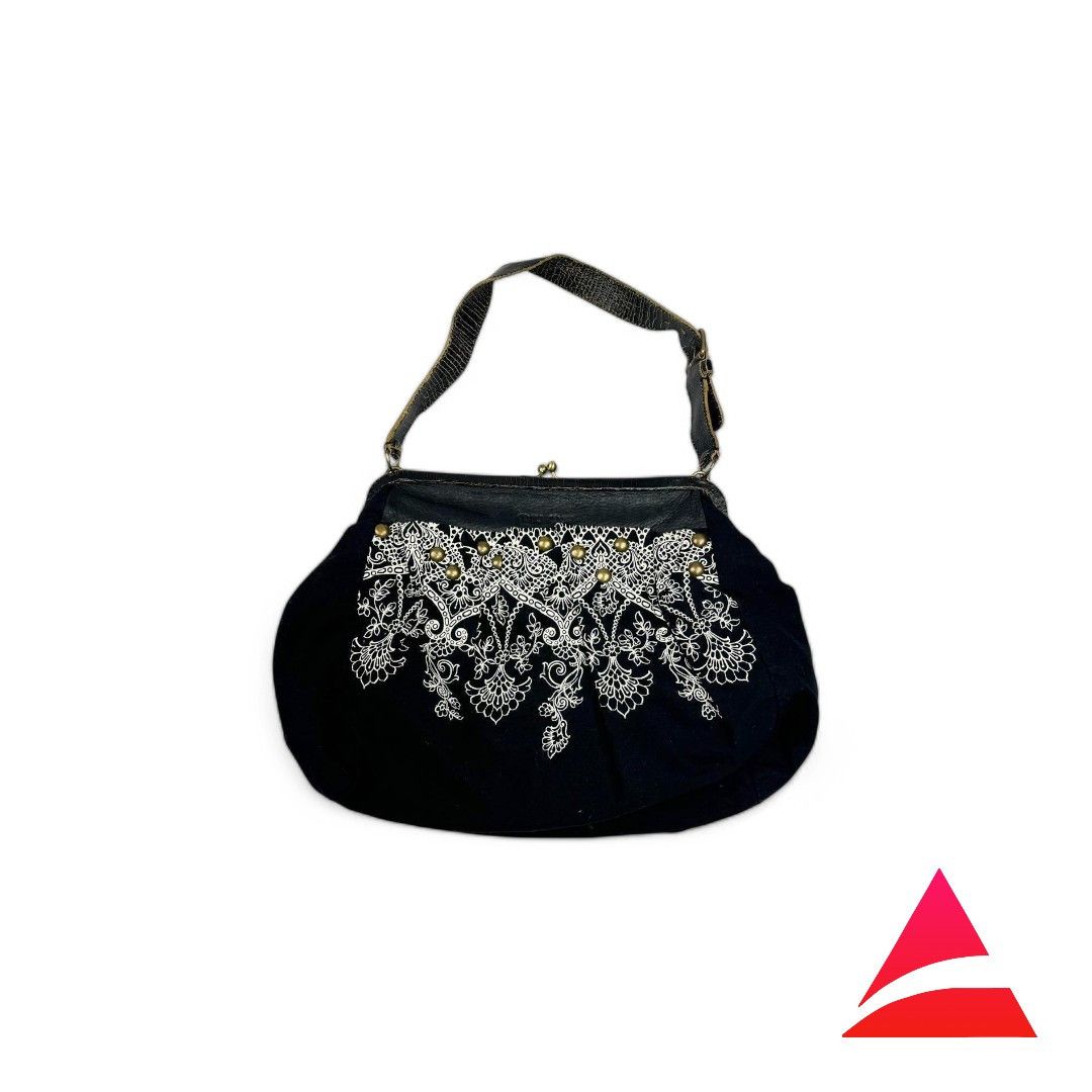 MIU MIU STUDS HAND BAG 【公式通販】