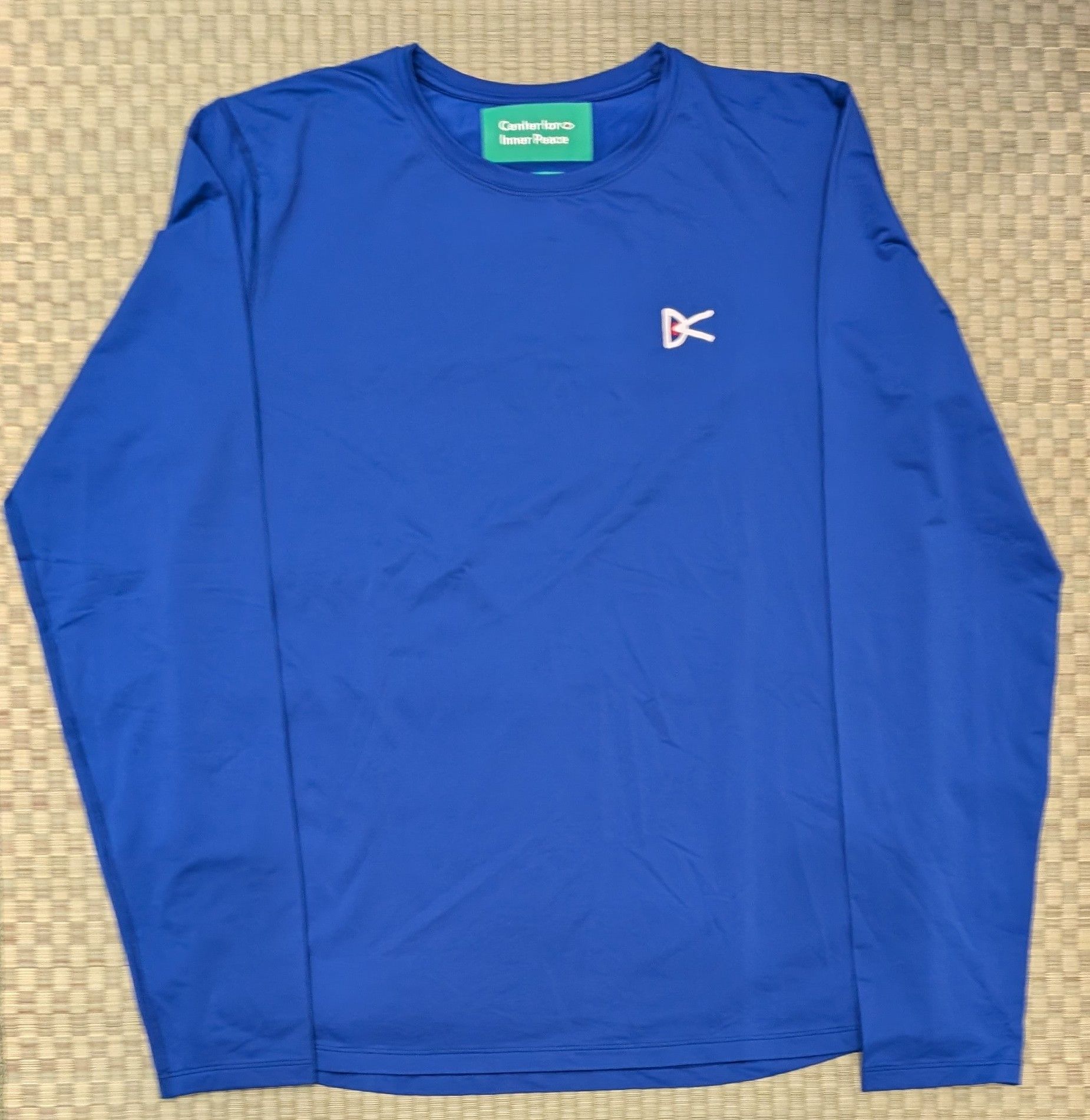 District Vision LNWOT District Vision Deva Tech Logo Long Sleeve T-shirt Size US S / EU 44-46 / 1 - 1 Thumbnail