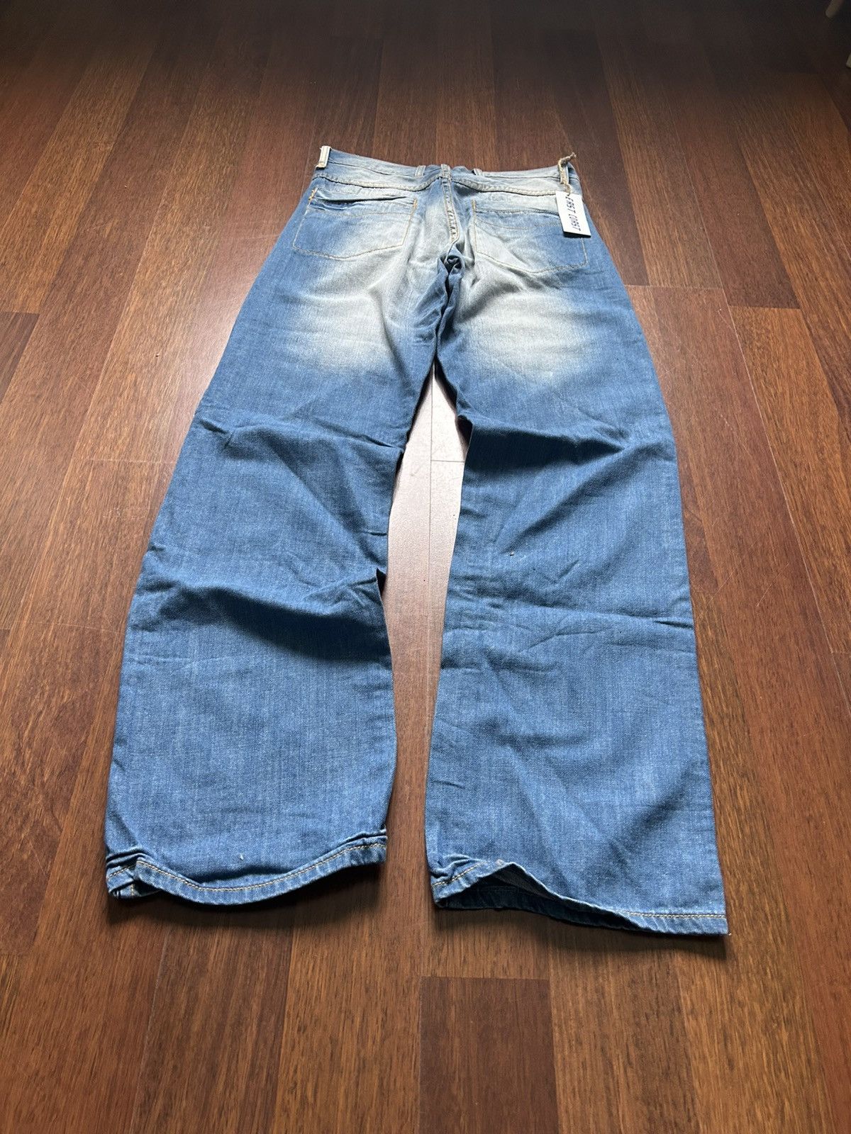 Japanese Brand Vintage Faded Denim Jeans NWT Streetwear Baggy Fit Size 42 Size US 32 / EU 48 - 11 Thumbnail