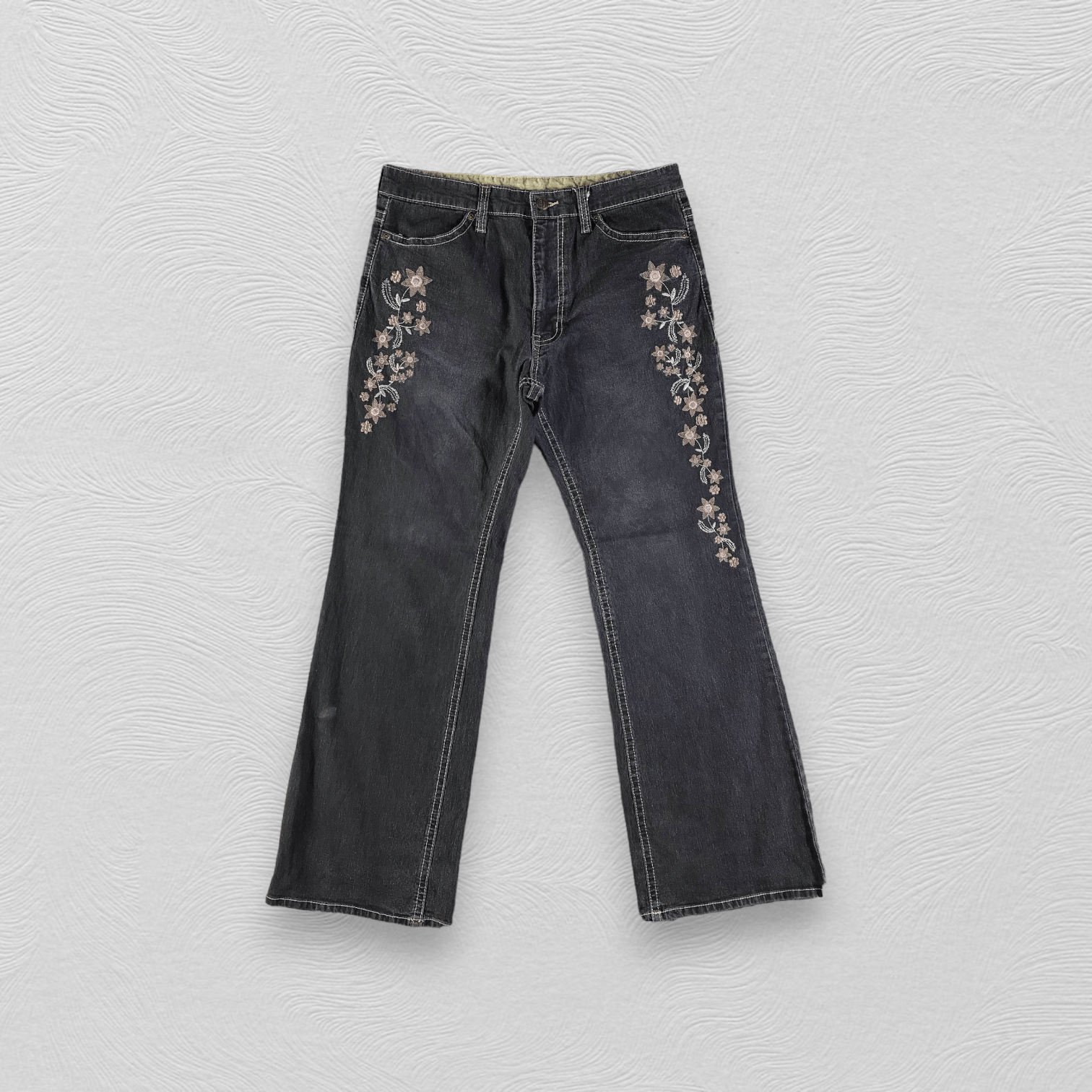 image of Vintage Flared Jeans Embroidery Denim Kj2955 in Faded, Men's (Size 30)