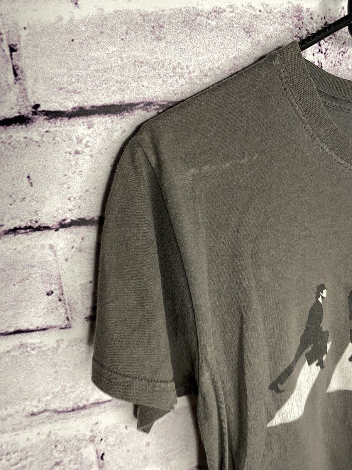 Other MENS PAGBILAN Silly Walks Tshirt Vintage Band Tees Size US M / EU 48-50 / 2 - 6 Thumbnail