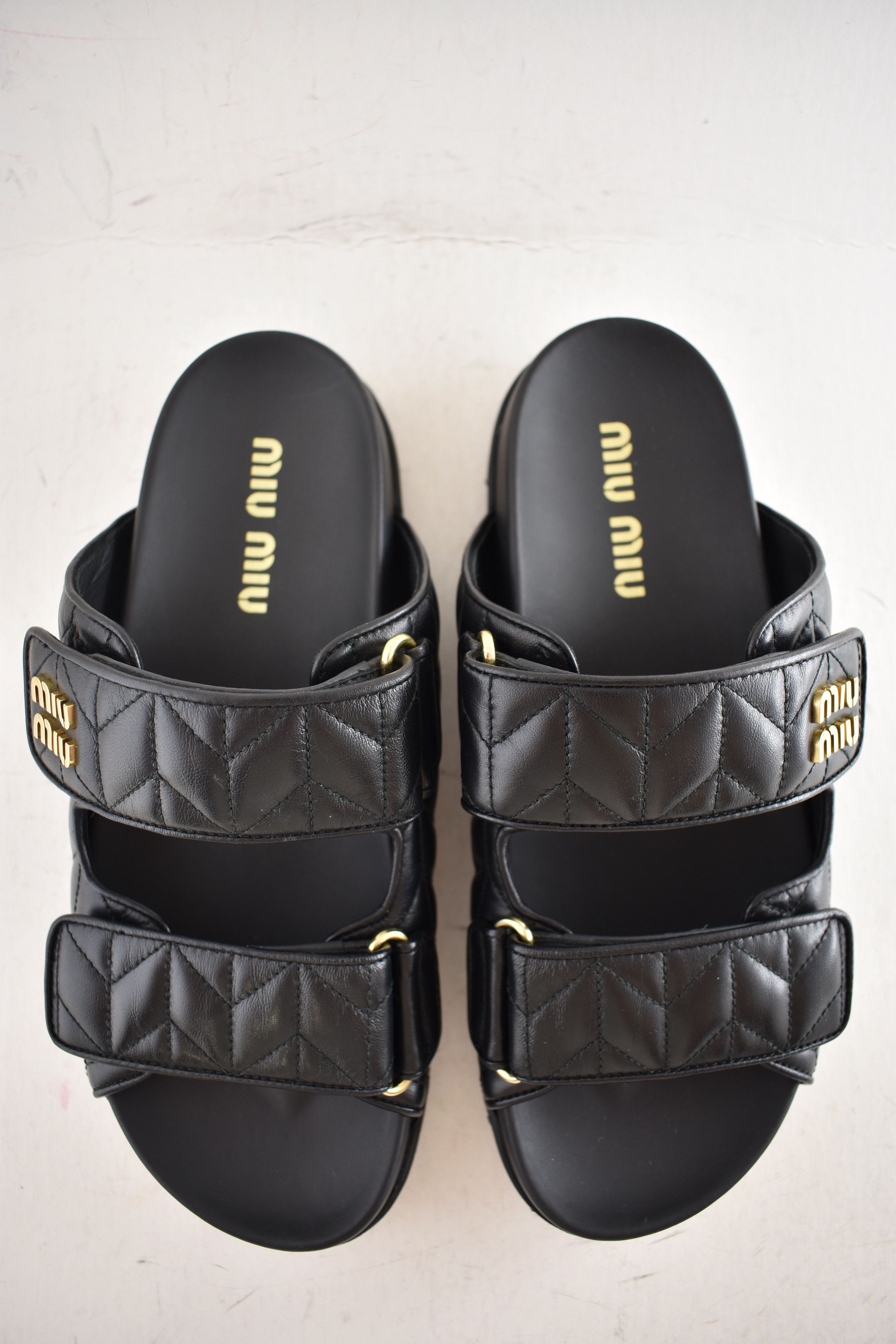 Miu Miu Miu Miu Matelasse Nappa Leather Logo Strap Slide Sandal 39 Size US 9 / IT 39 - 13 Thumbnail