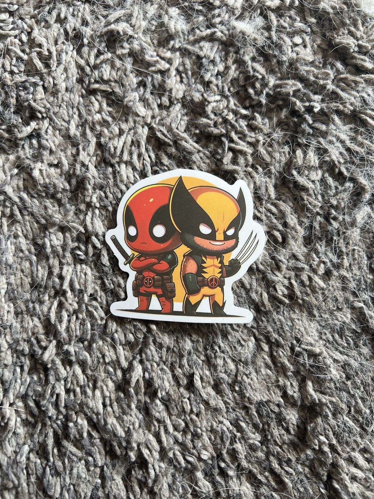 Hypebeast × Marvel Comics × Wolverine Marvel Deadpool And Wolverine Sticker Size ONE SIZE - 1 Thumbnail