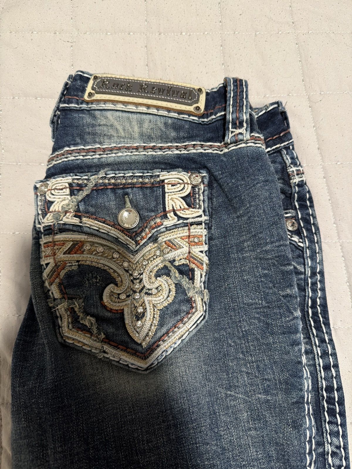True Religion True Religion Bedazzled Jeans Size 27 Size 27" / US 4 / IT 40 - 5 Thumbnail