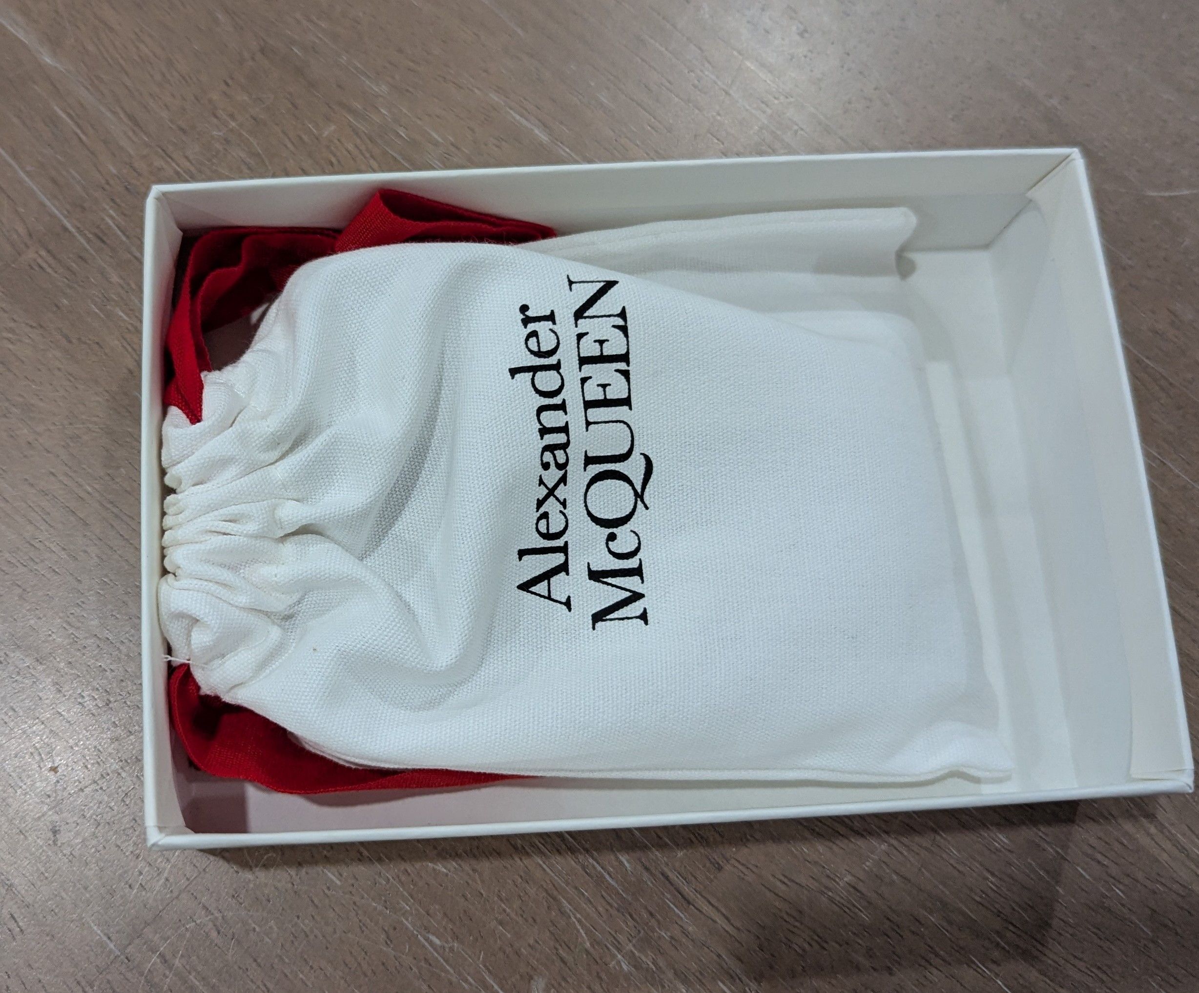 Alexander McQueen Alexander McQueen Logo Leather Card Case Card Holder Silver Size ONE SIZE - 4 Thumbnail